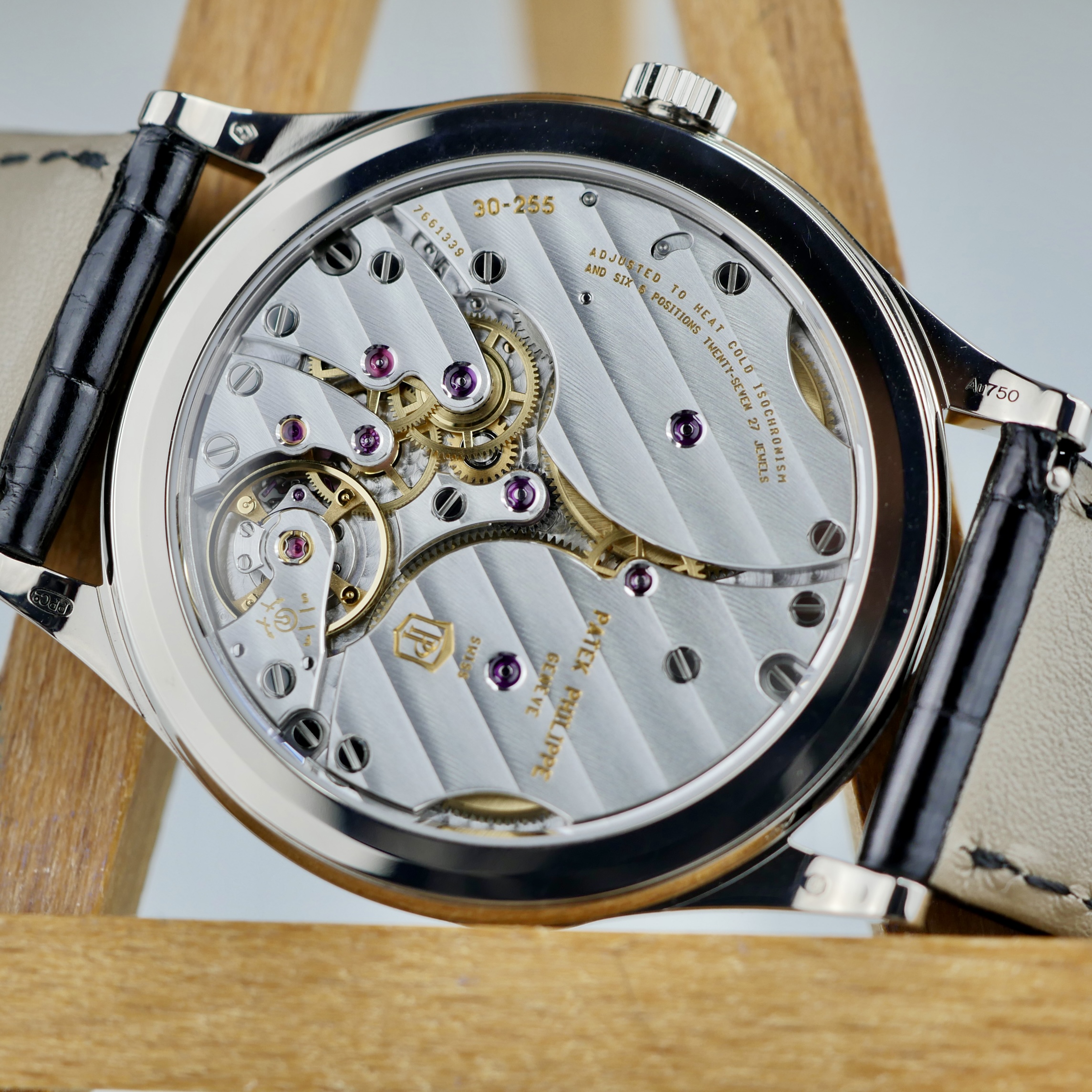 Patek Philippe Calatrava 6119G-001 Thumbnail 4