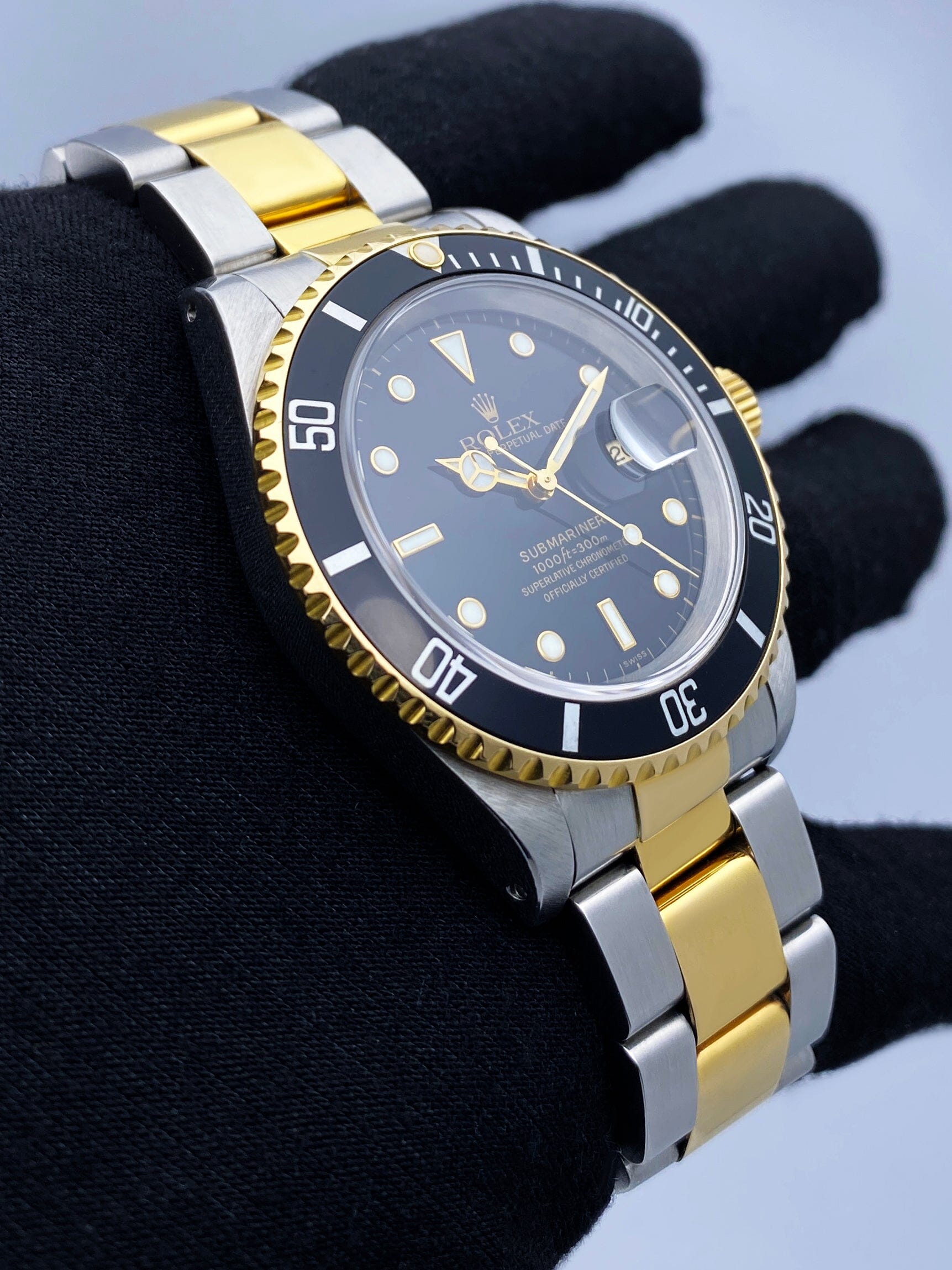 Rolex Submariner 16613 Thumbnail 3