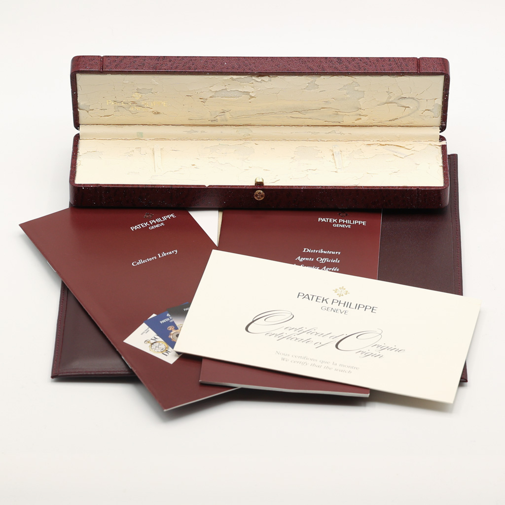 Patek Philippe Calatrava 5120J-001 Thumbnail 7