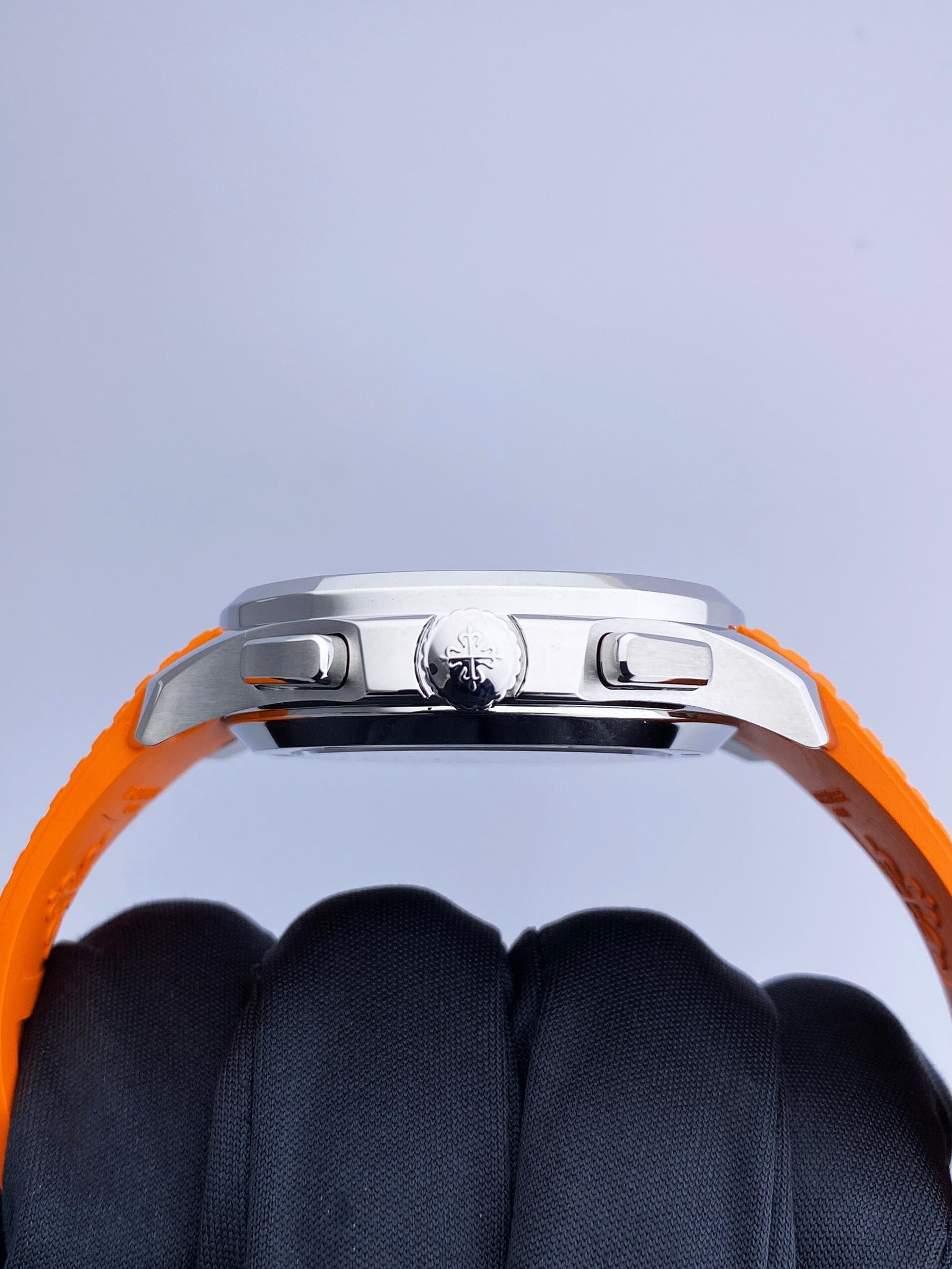 Patek Philippe Aquanaut 5968A-001 Thumbnail 4