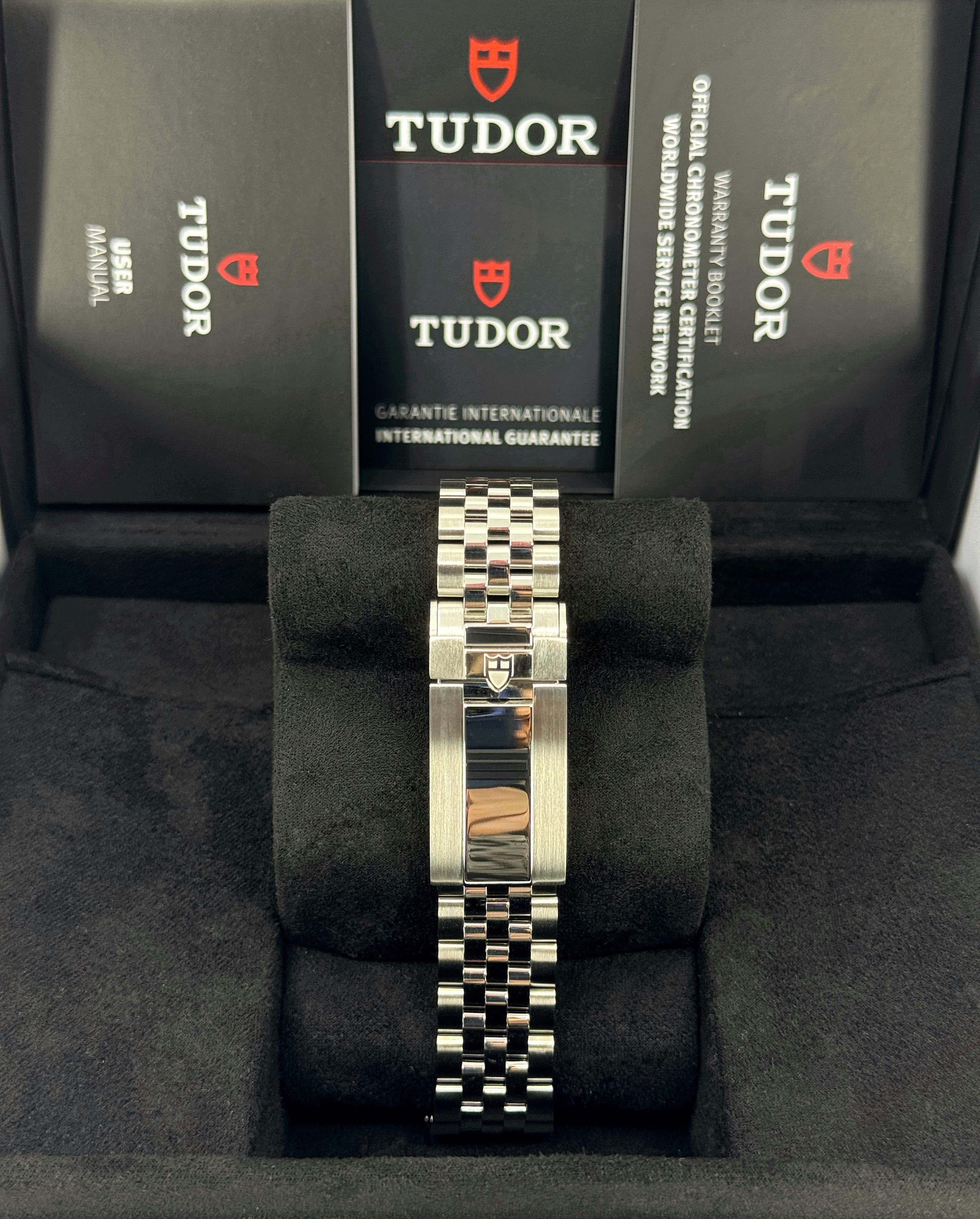 Tudor Black Bay Chrono M79360b-0002 Thumbnail 3