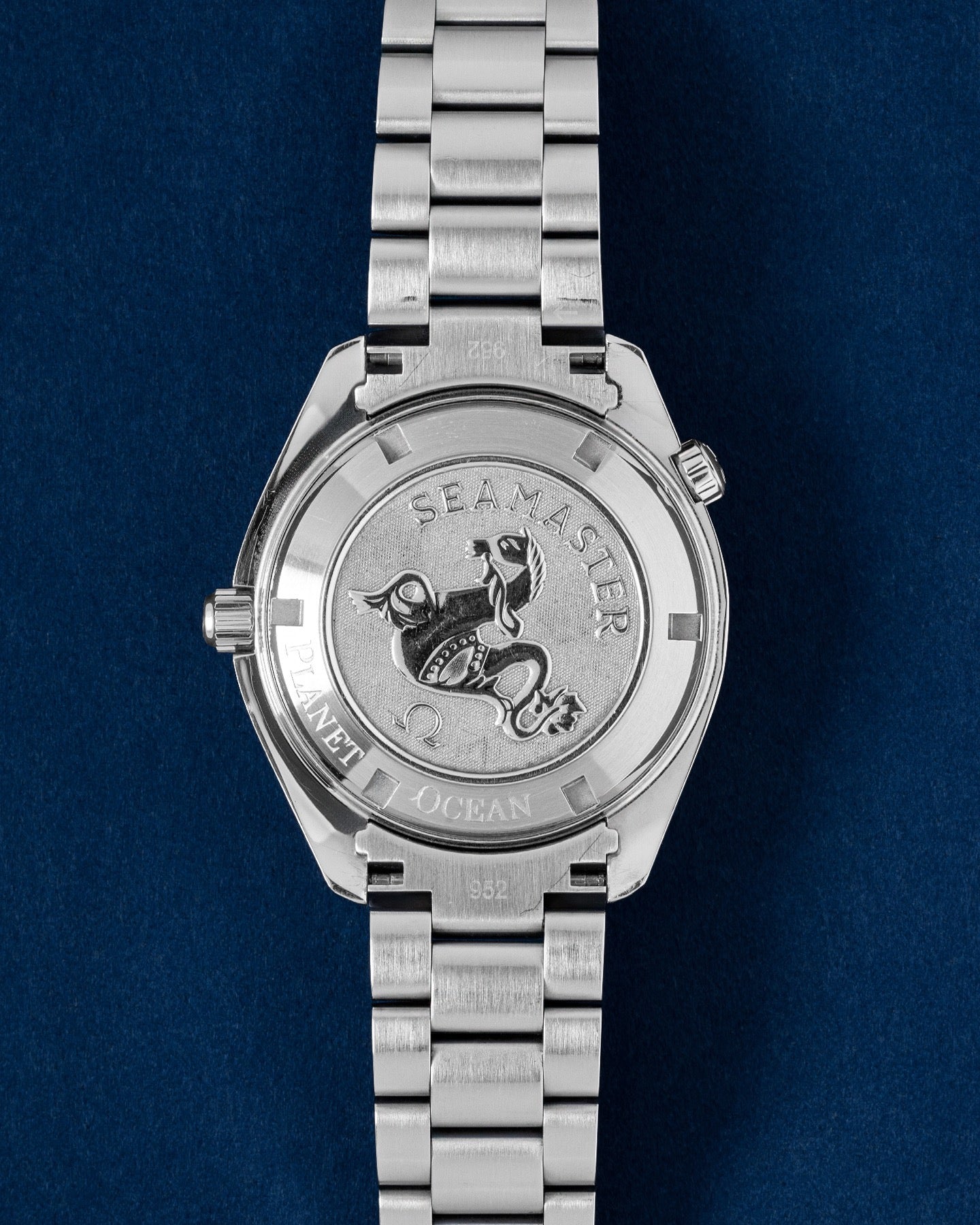 Omega Planet Ocean 2201.51.00 Thumbnail 2