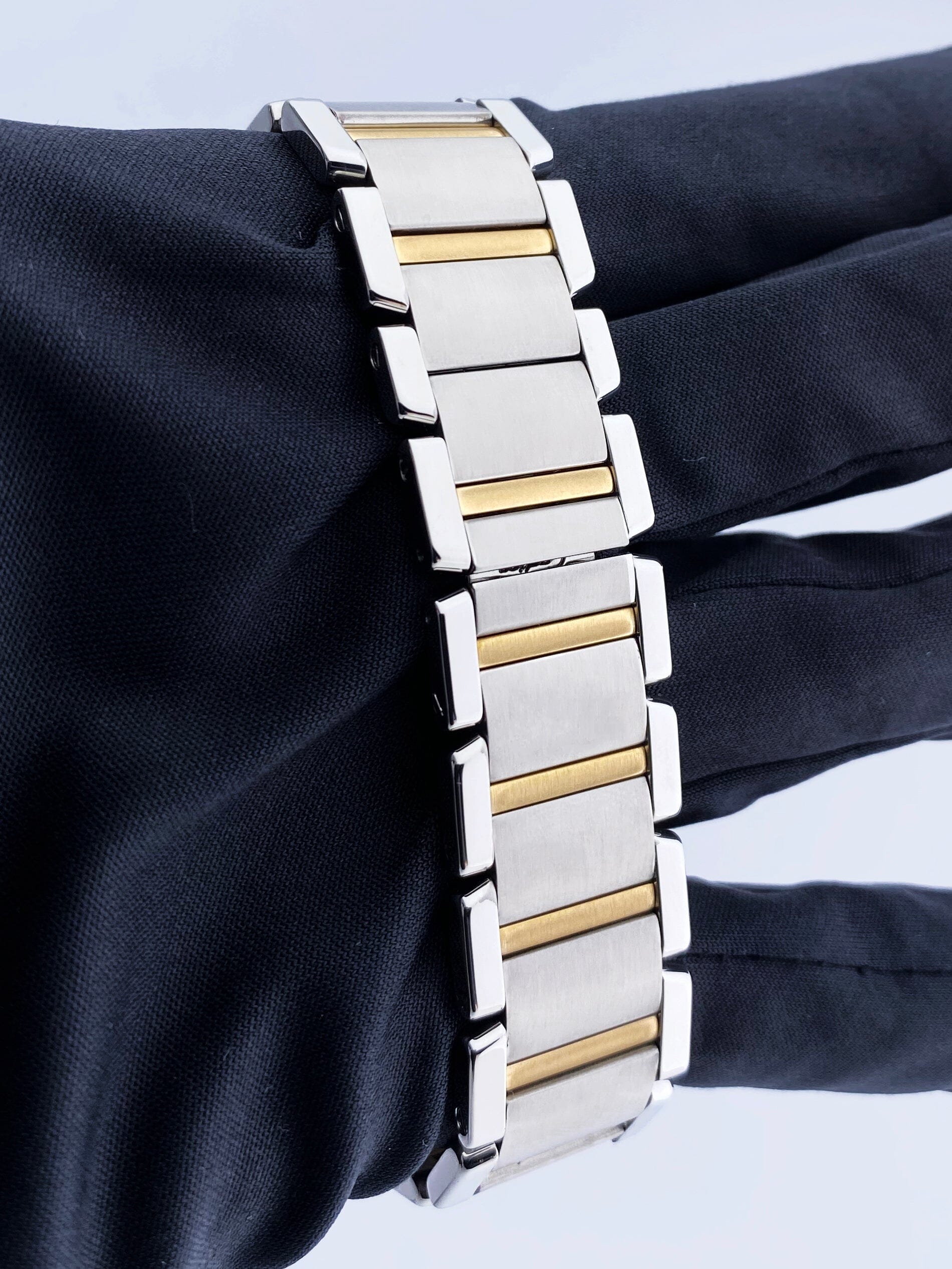 Cartier Tank Francaise W51005Q4 Thumbnail 5