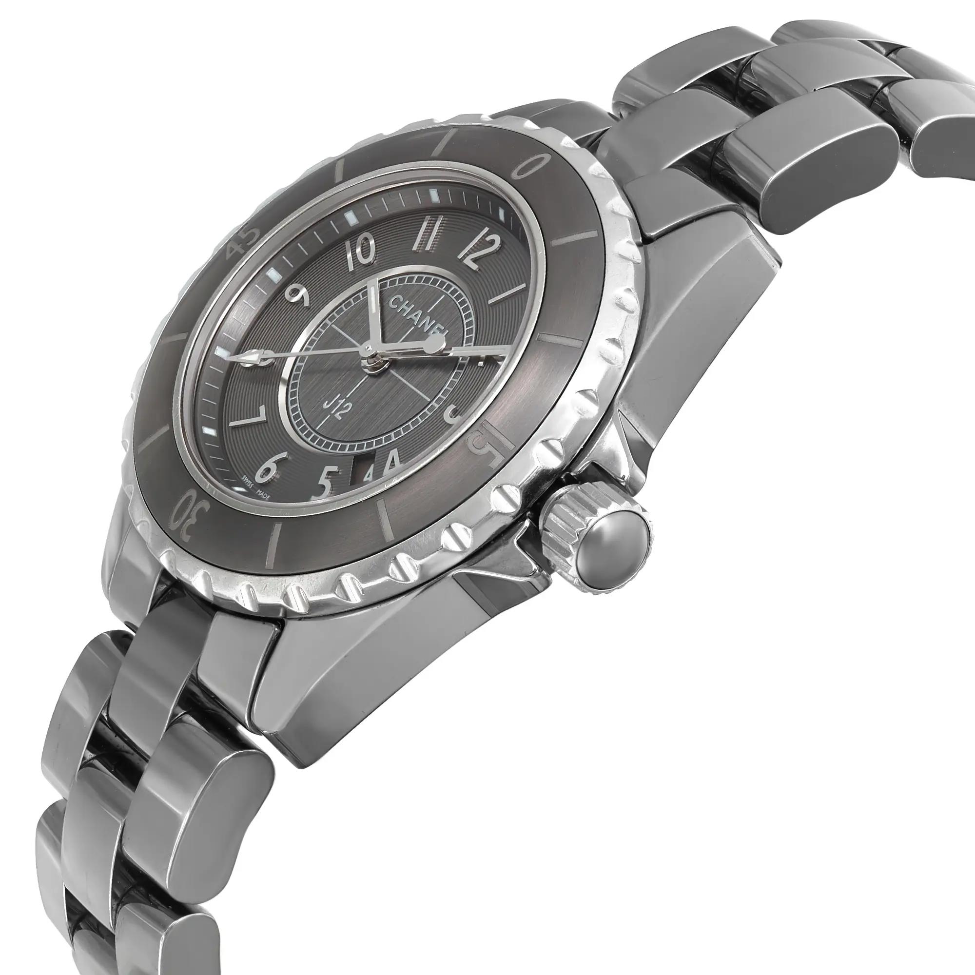 Chanel J12 H2978 Thumbnail 2