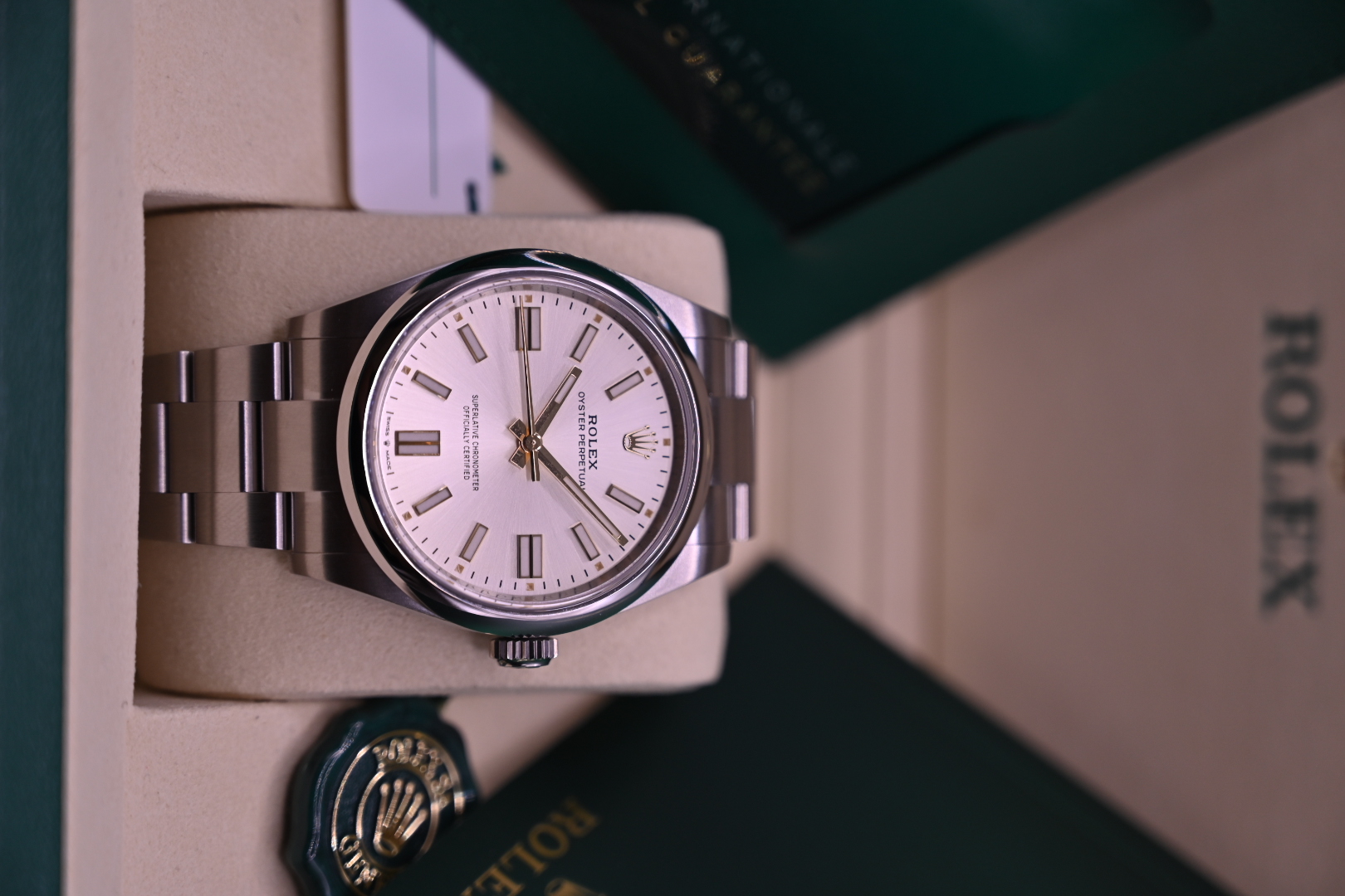 Rolex Oyster Perpetual 41 134300 Thumbnail 2