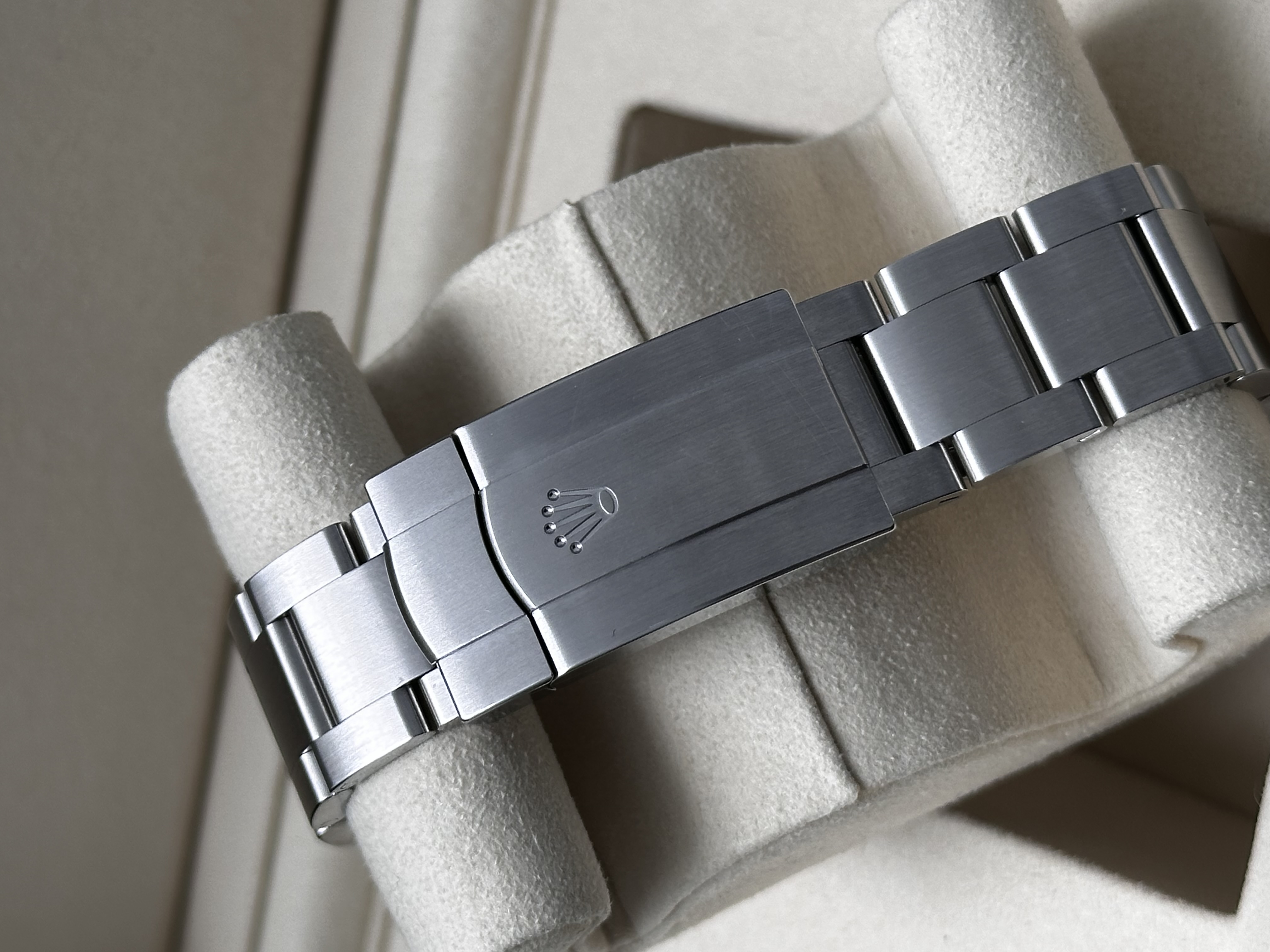 Rolex Oyster Perpetual 41 134300 Thumbnail 7