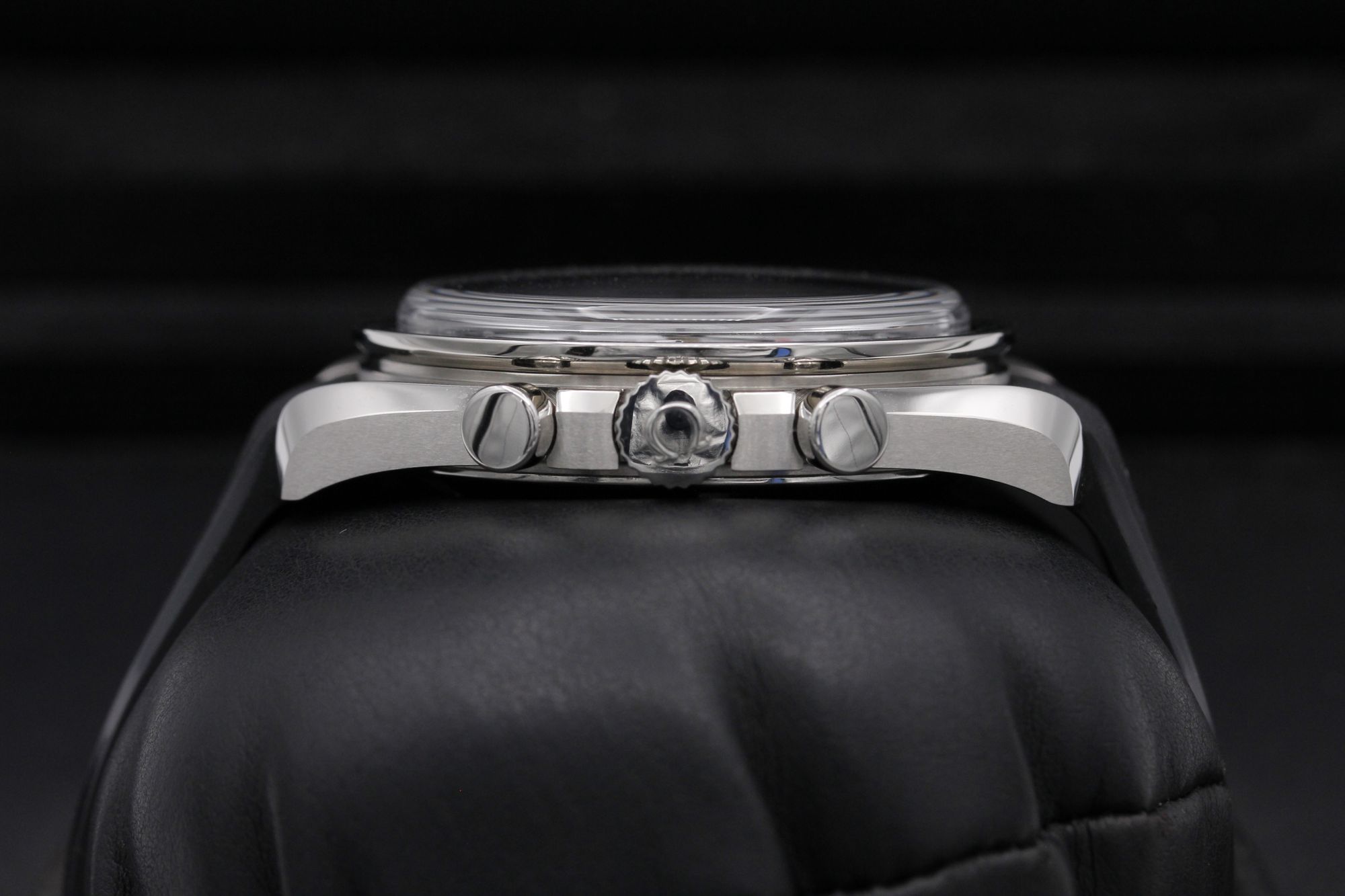 Omega Speedmaster Moonwatch Professional 310.32.42.50.04.001 Thumbnail 3