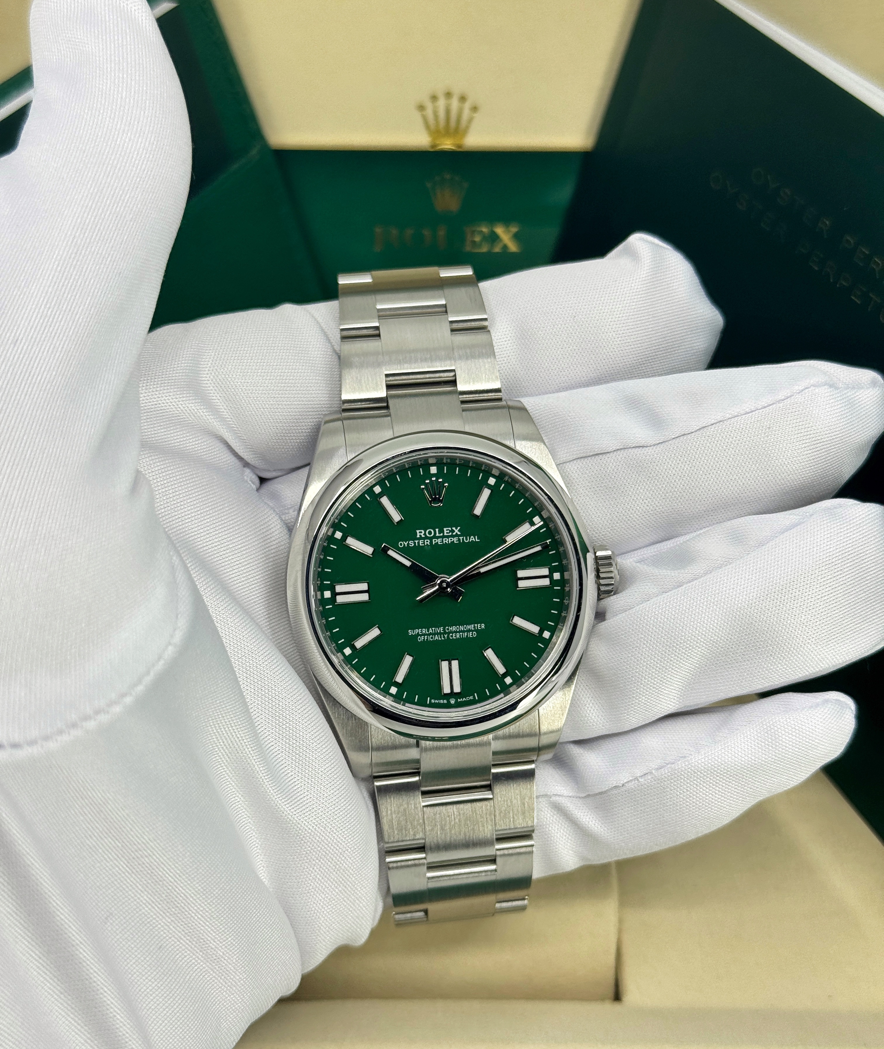 Rolex Oyster Perpetual 41 134300 Thumbnail 6