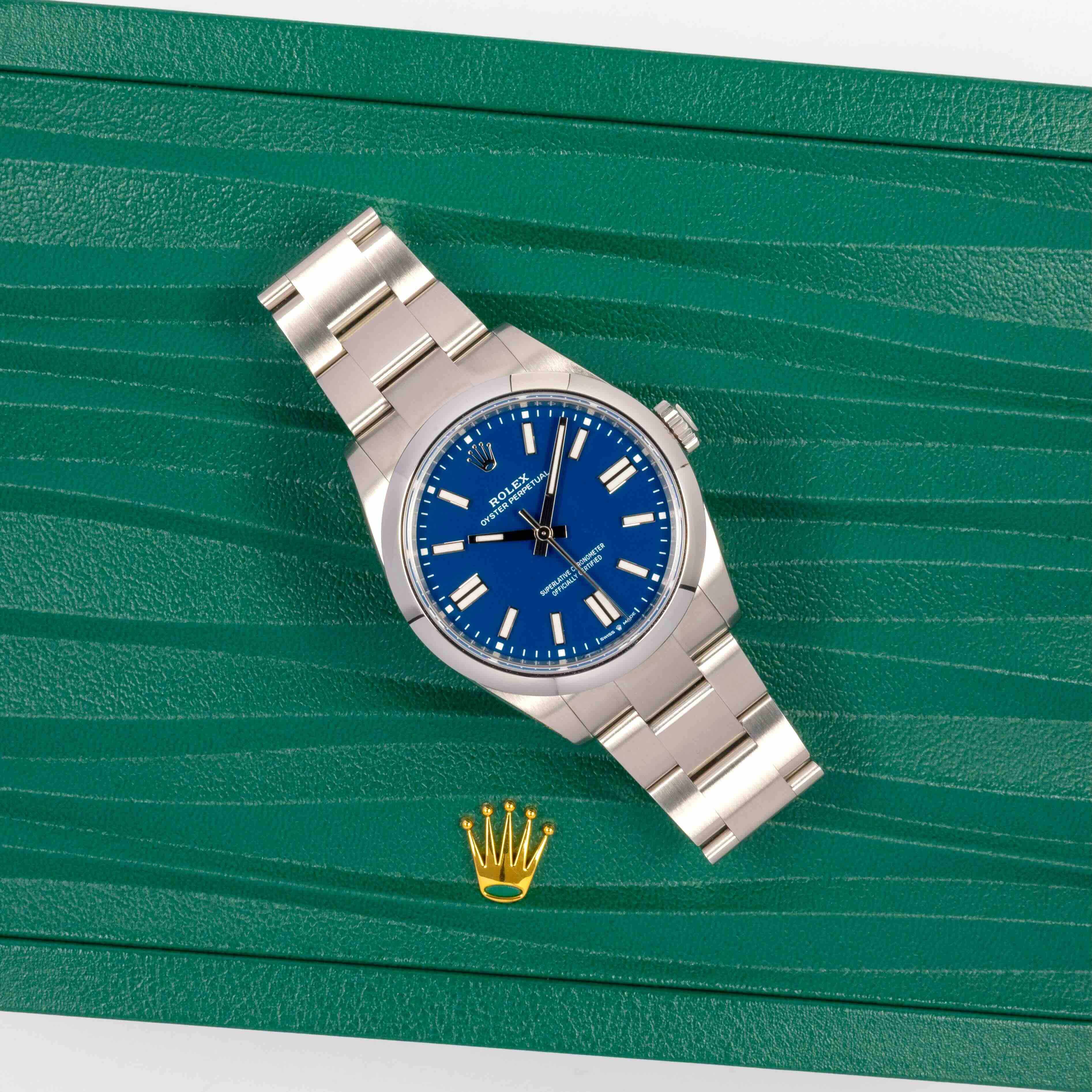 Rolex Oyster Perpetual 41 134300 Thumbnail 7
