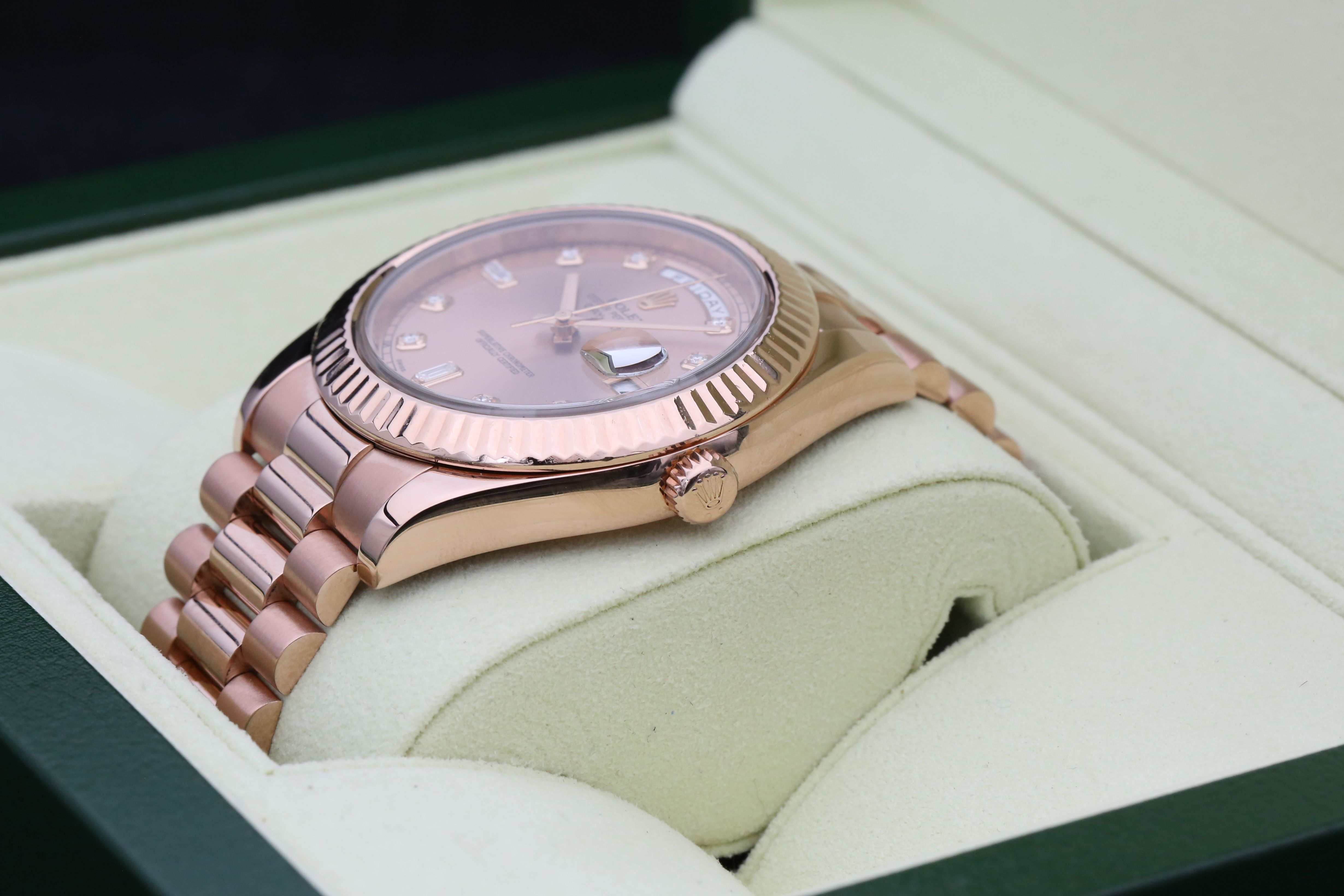 Rolex Day-Date II 218235 Thumbnail 6