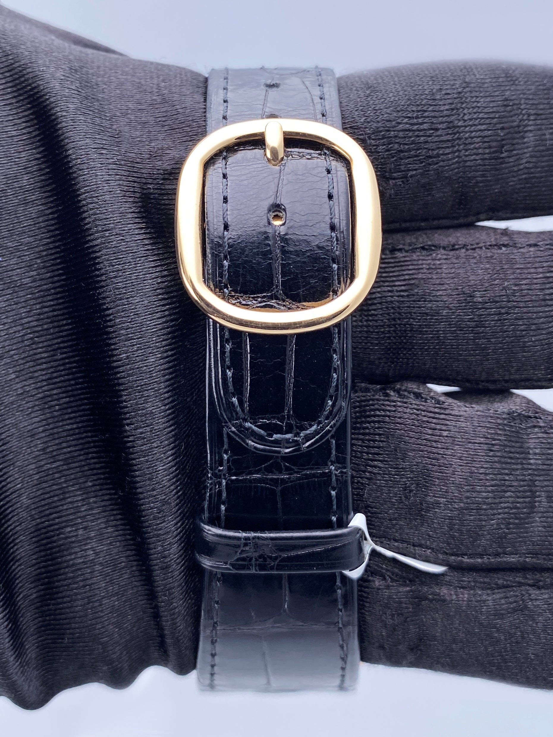 Patek Philippe Golden Ellipse 5738R-001 Thumbnail 6