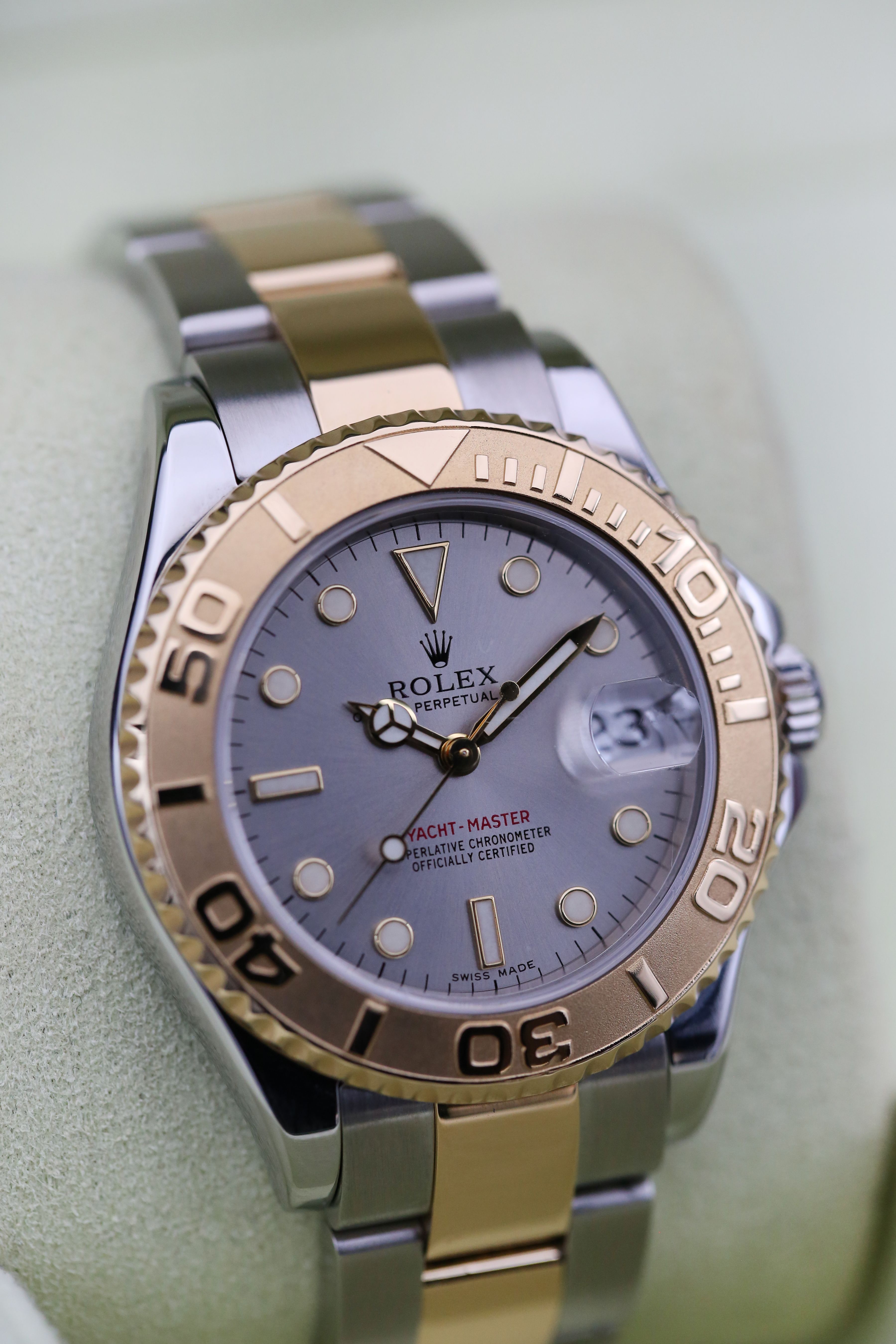 Rolex Yacht-Master 168623 Thumbnail 2