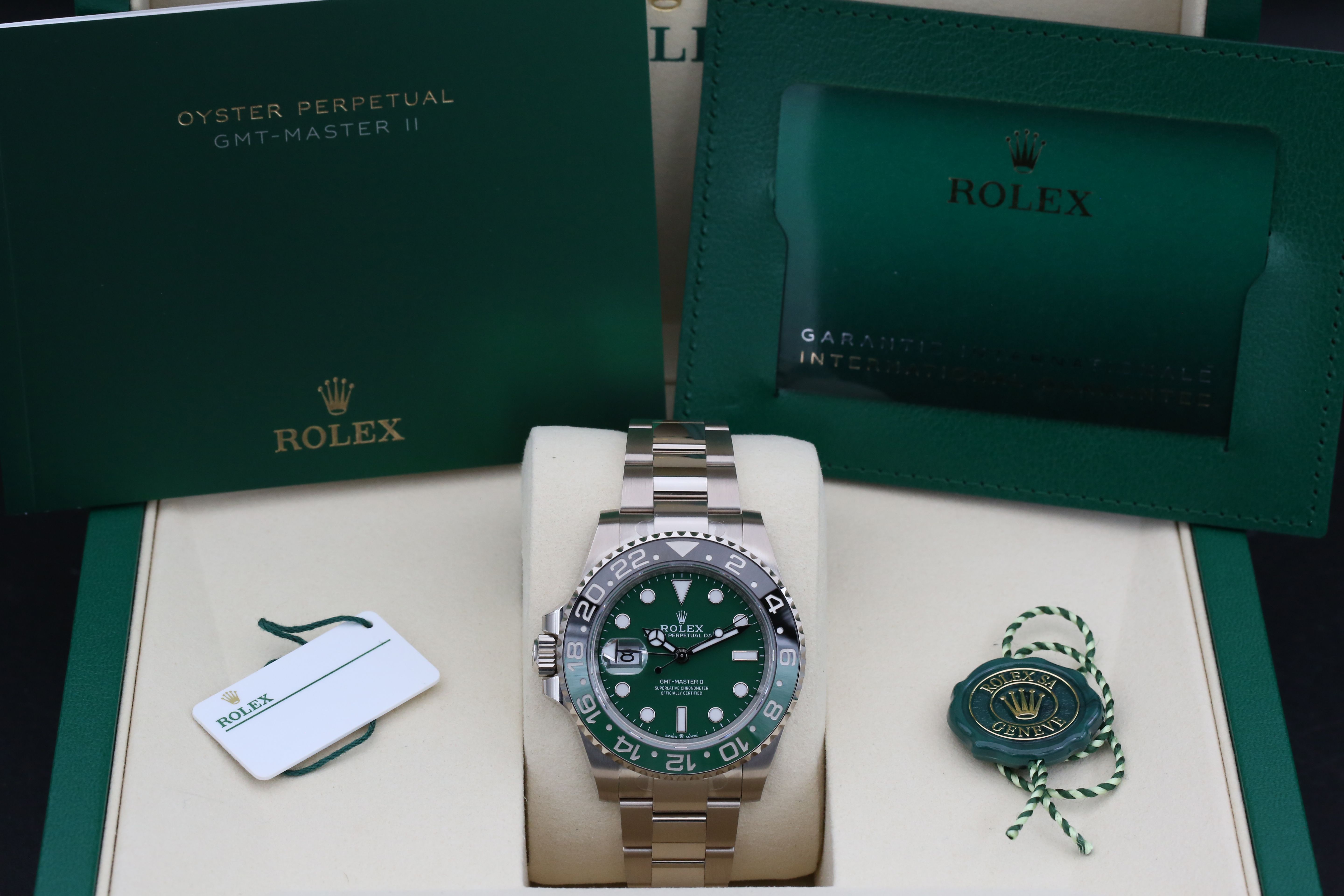 Rolex GMT Master II 126729 VTNR Thumbnail 2
