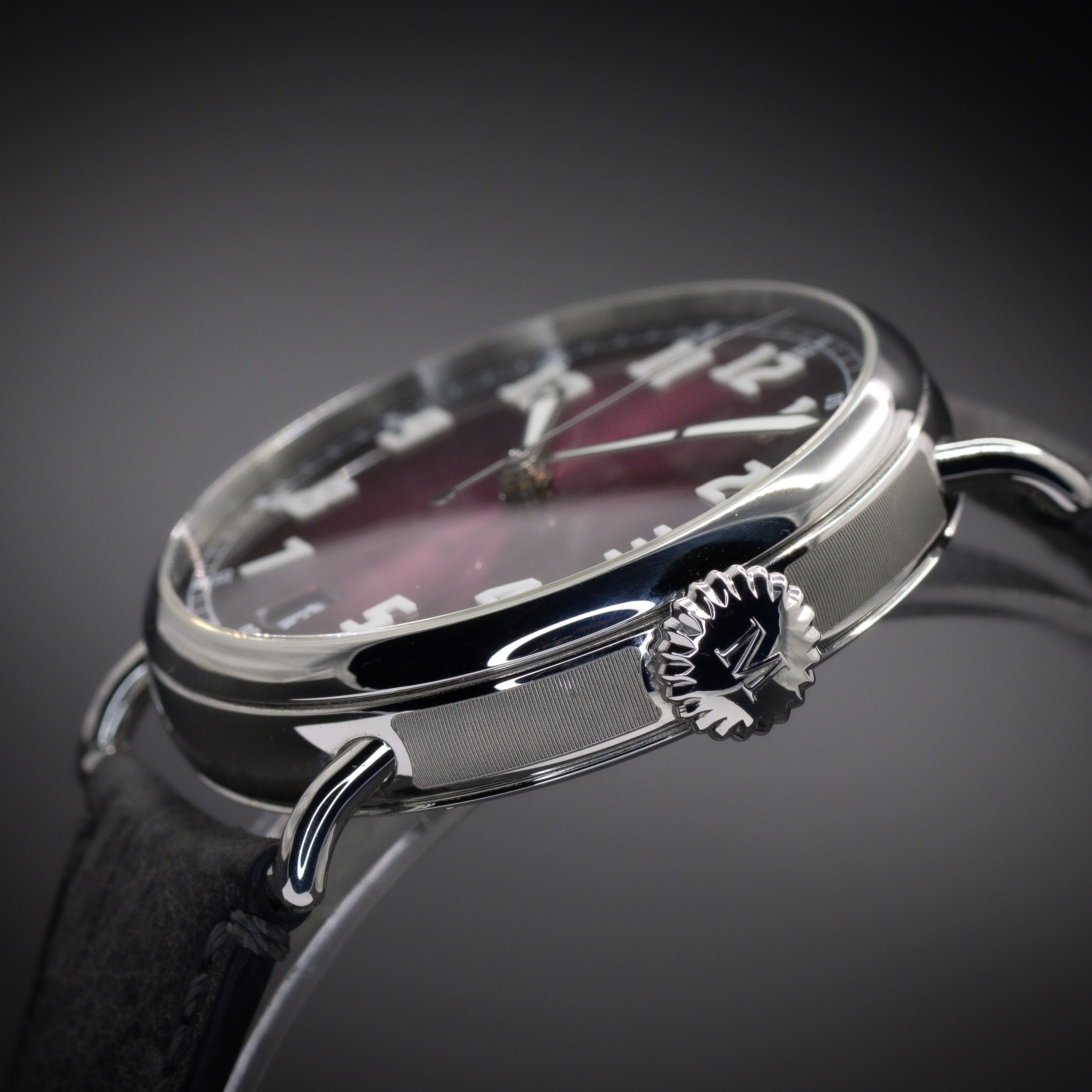 H. Moser and Cie Heritage Centre Seconds 8809-1200 Thumbnail 2