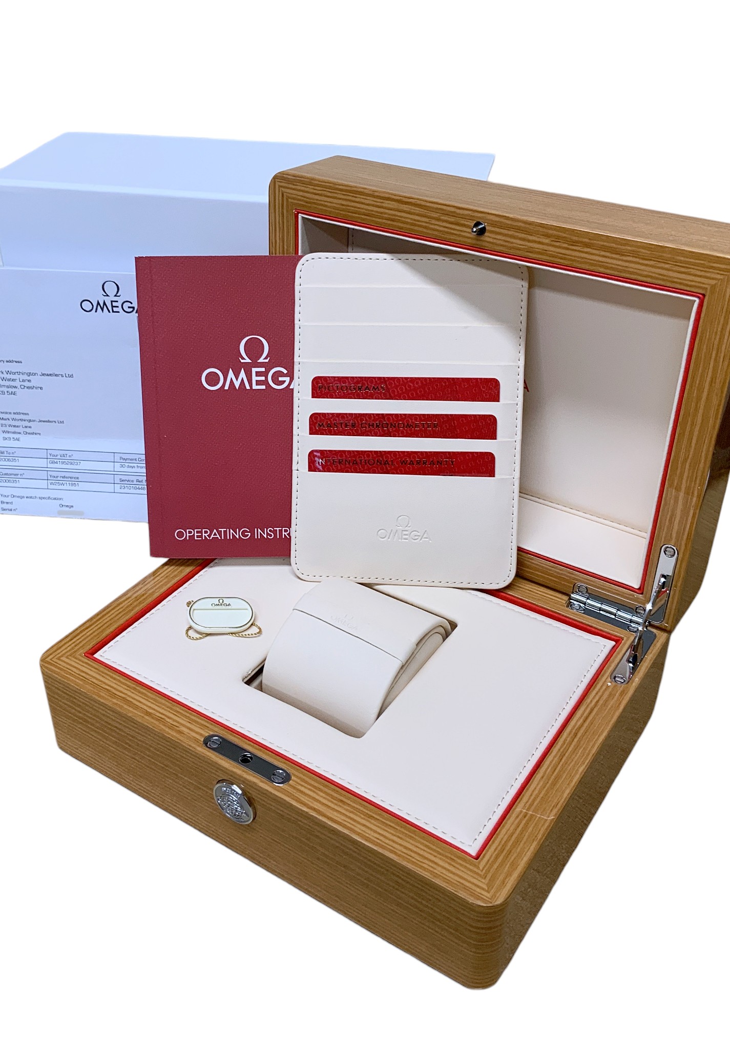 Omega Seamaster Diver 300m 210.30.42.20.04.001 Thumbnail 4