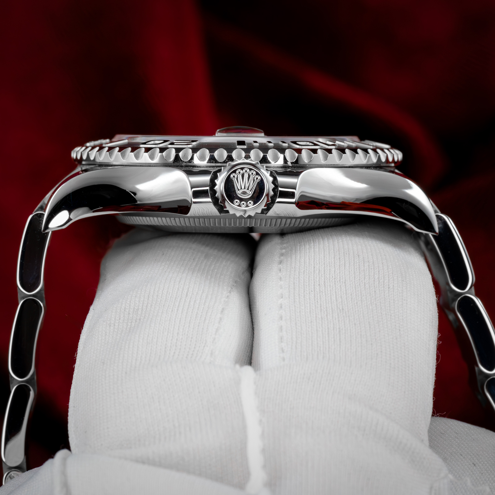 Rolex Yacht-Master 126622 Thumbnail 6