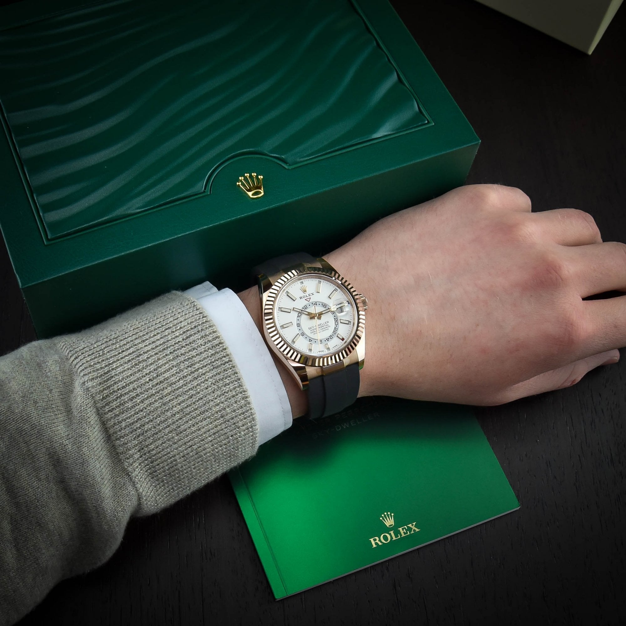 Rolex Sky-Dweller 326235 Thumbnail 5