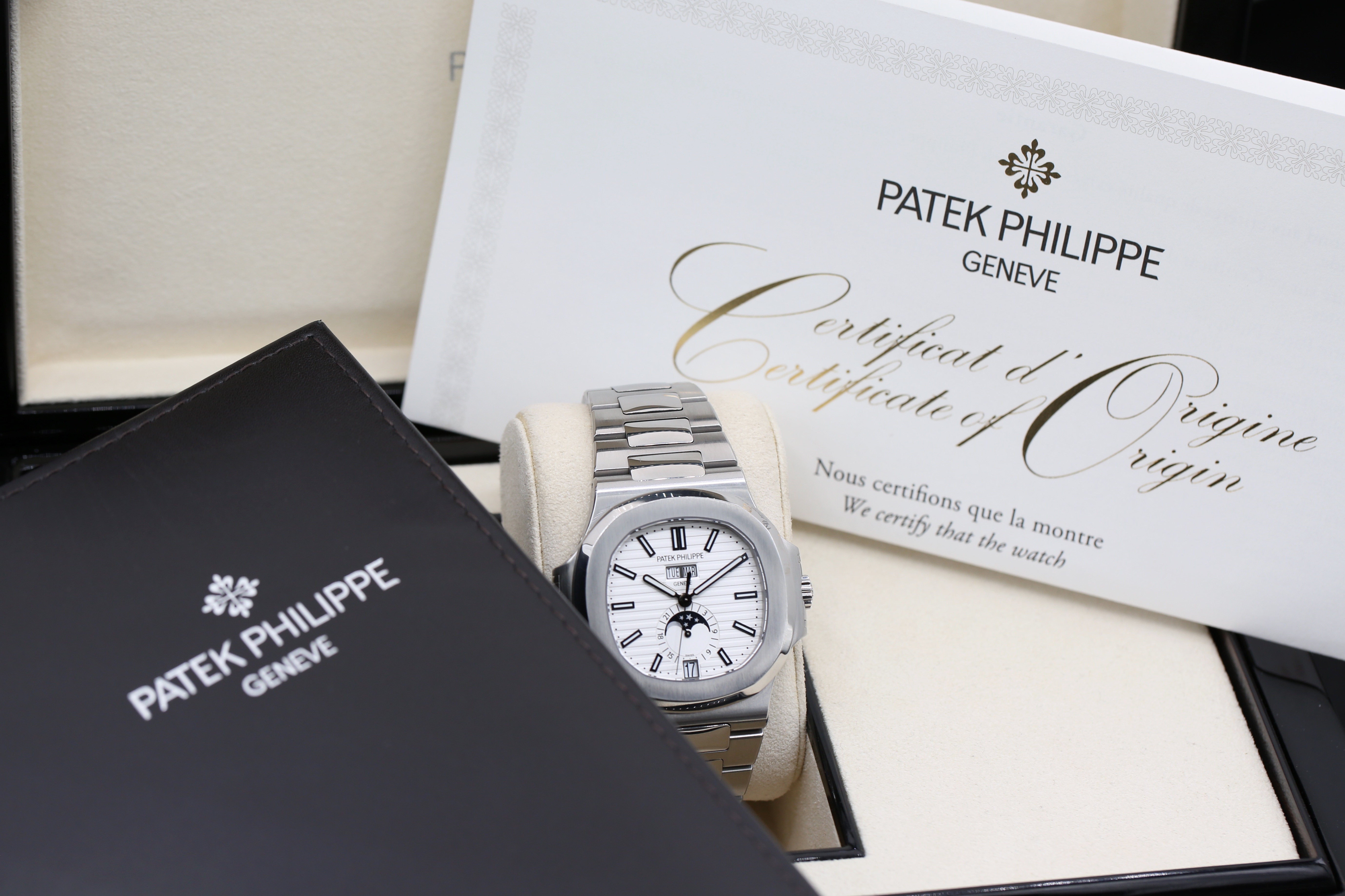 Patek Philippe Nautilus 5726/1A-010 Thumbnail 7
