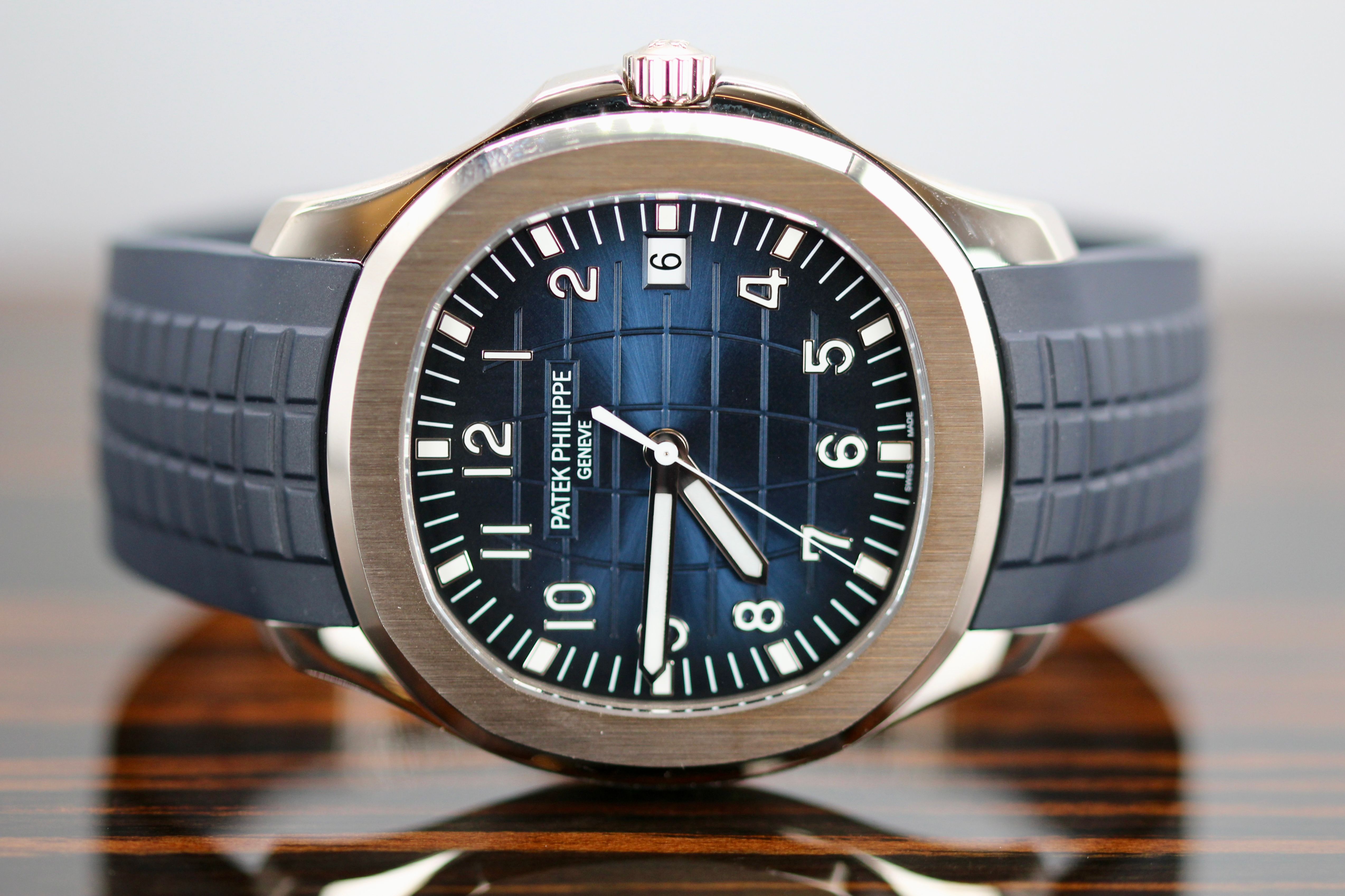 Patek Philippe Aquanaut 5168G-001 Thumbnail 5