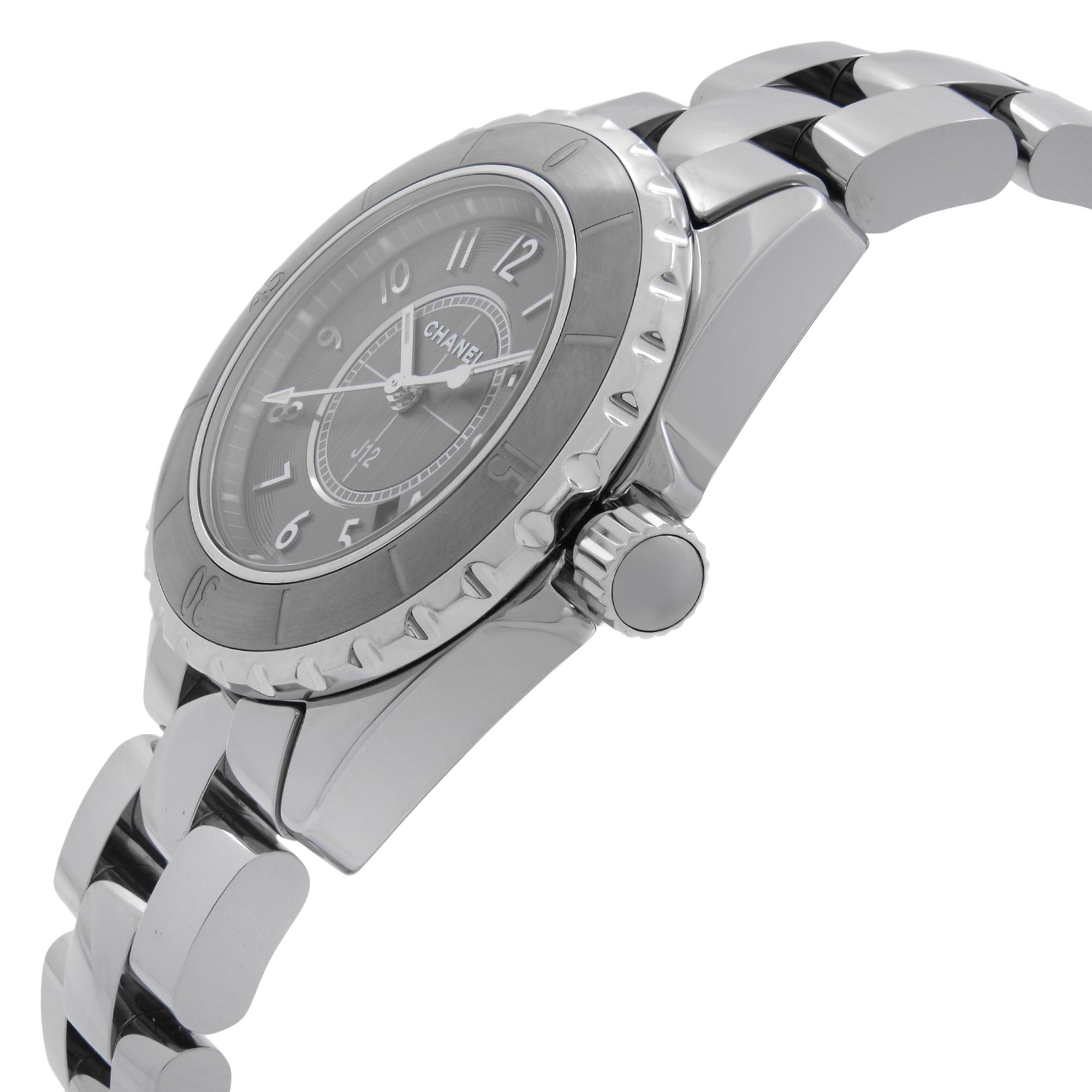 Chanel J12 H2978 Thumbnail 2