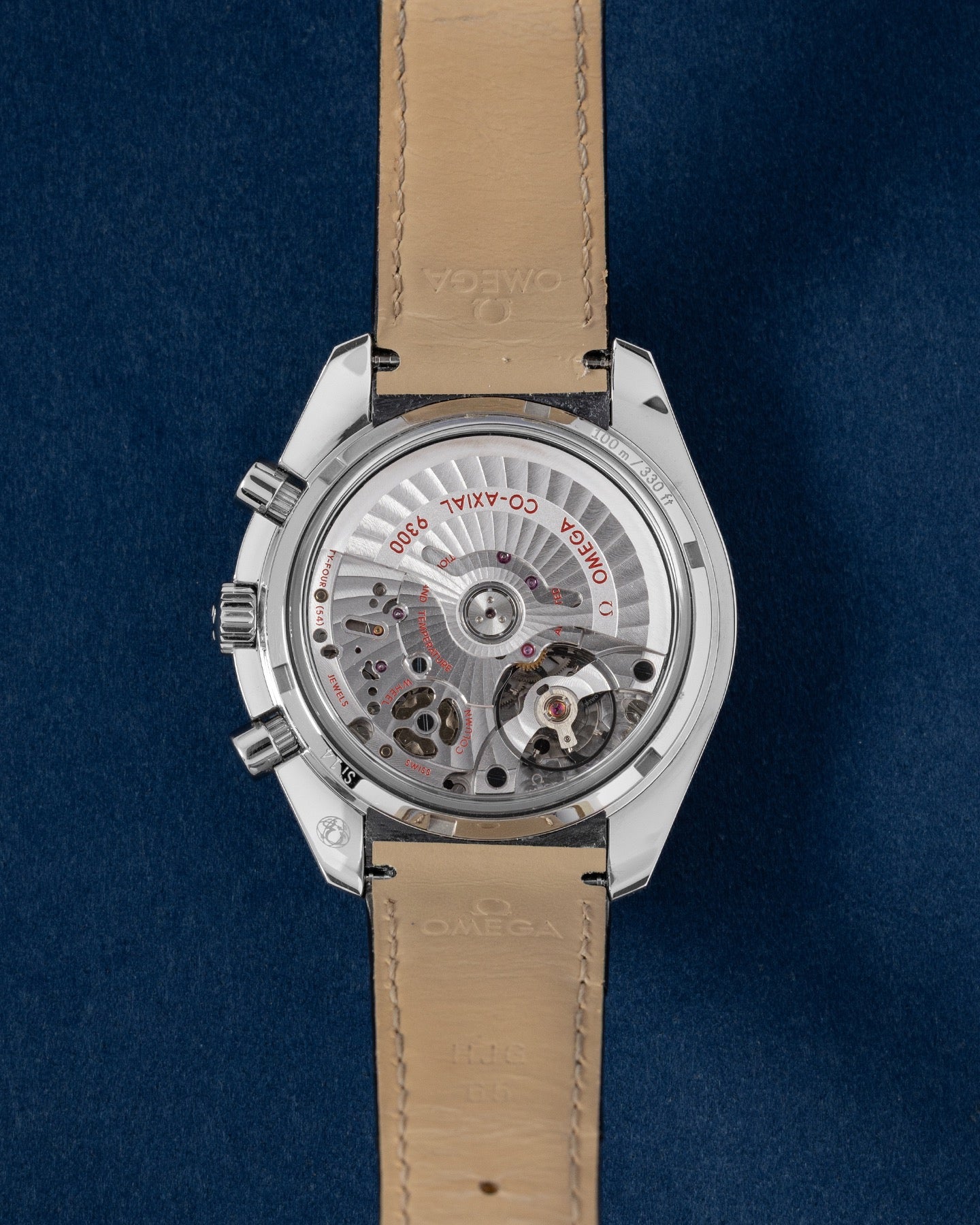 Omega Speedmaster Moonwatch 311.33.44.51.01.001 Thumbnail 2