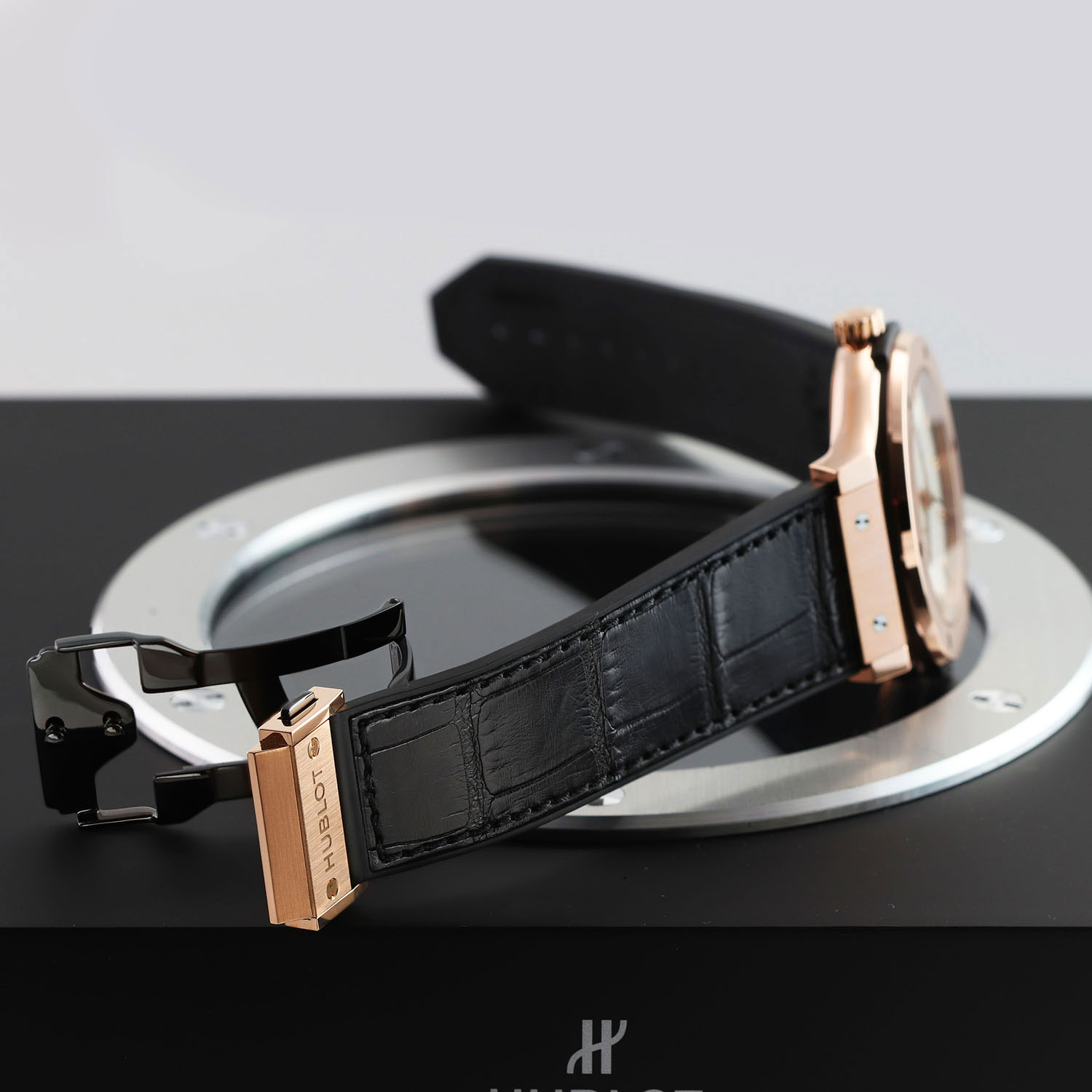Hublot Classic Fusion 511.OX.2610.LR Thumbnail 6