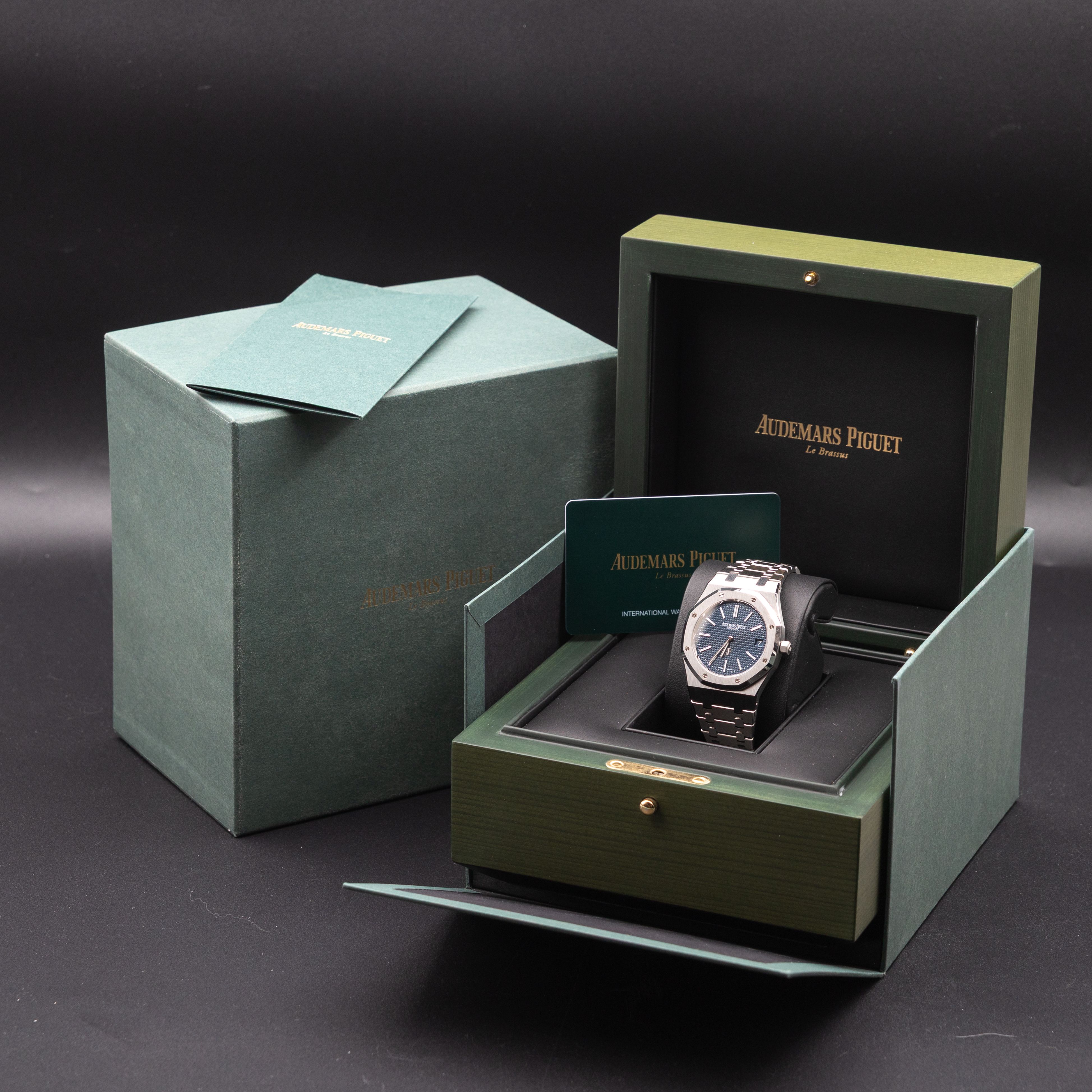 Audemars Piguet Royal Oak 16202ST.OO.1240ST.02 Thumbnail 5