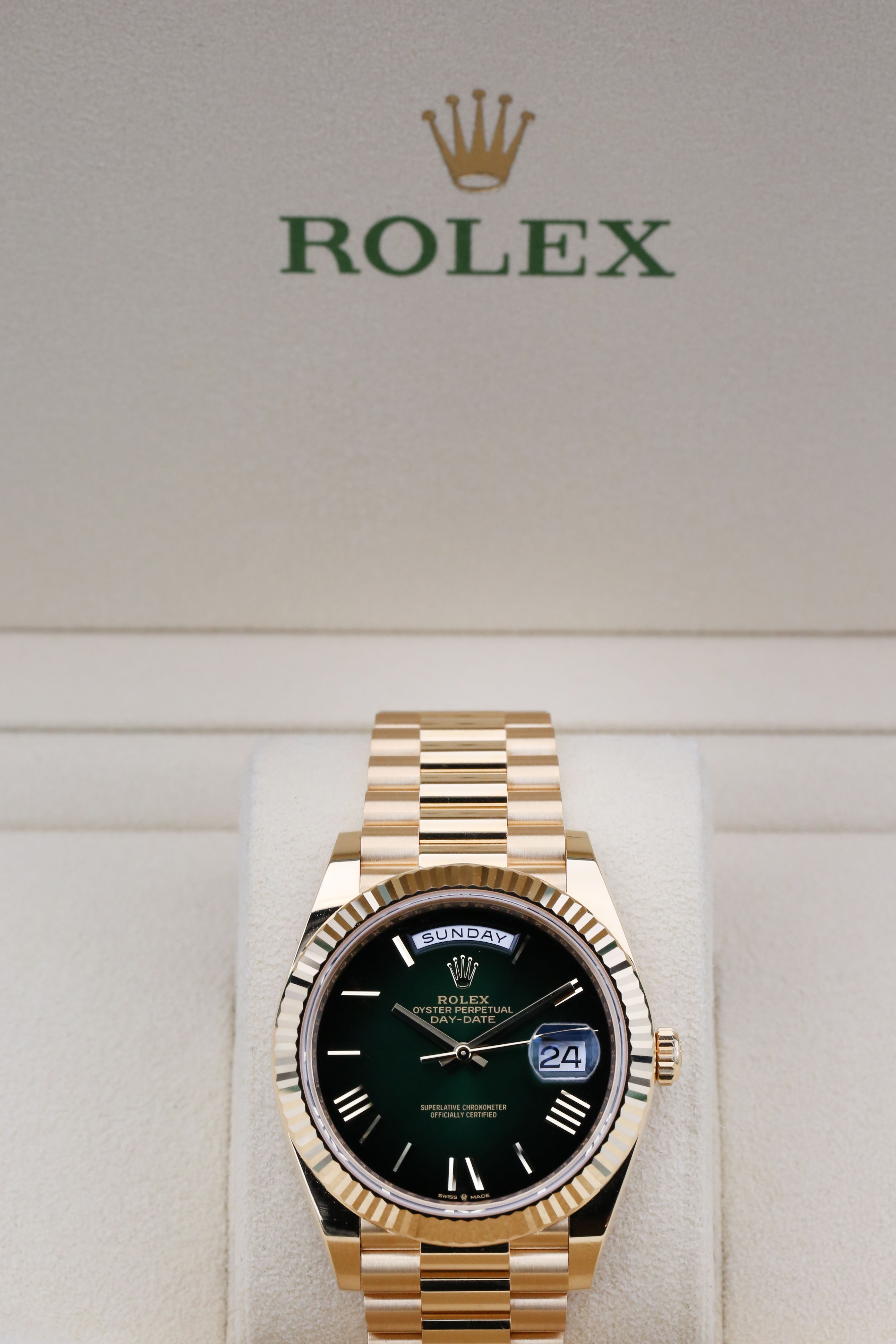Rolex Day-Date 40 228238 Thumbnail 4