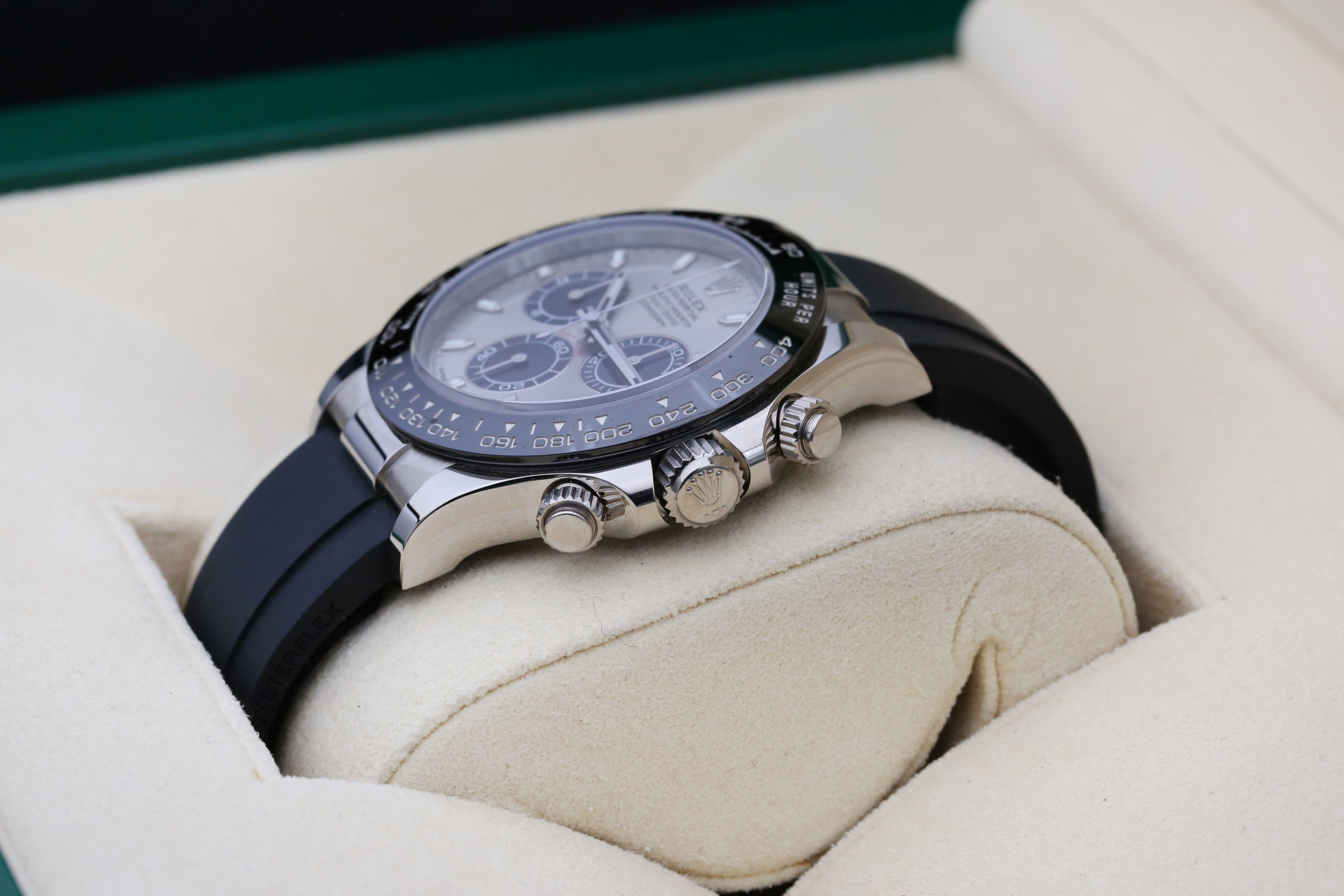 Rolex Daytona 116519 LN Thumbnail 6