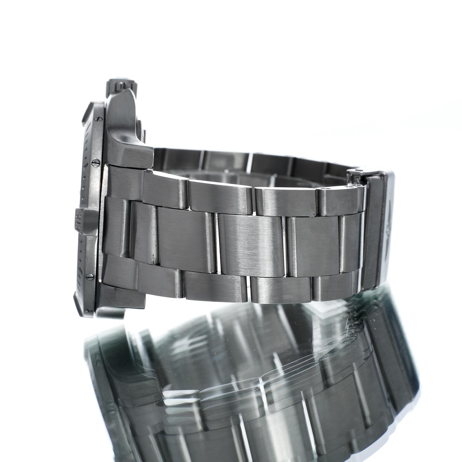 Breitling Colt Auto A17388 Thumbnail 2