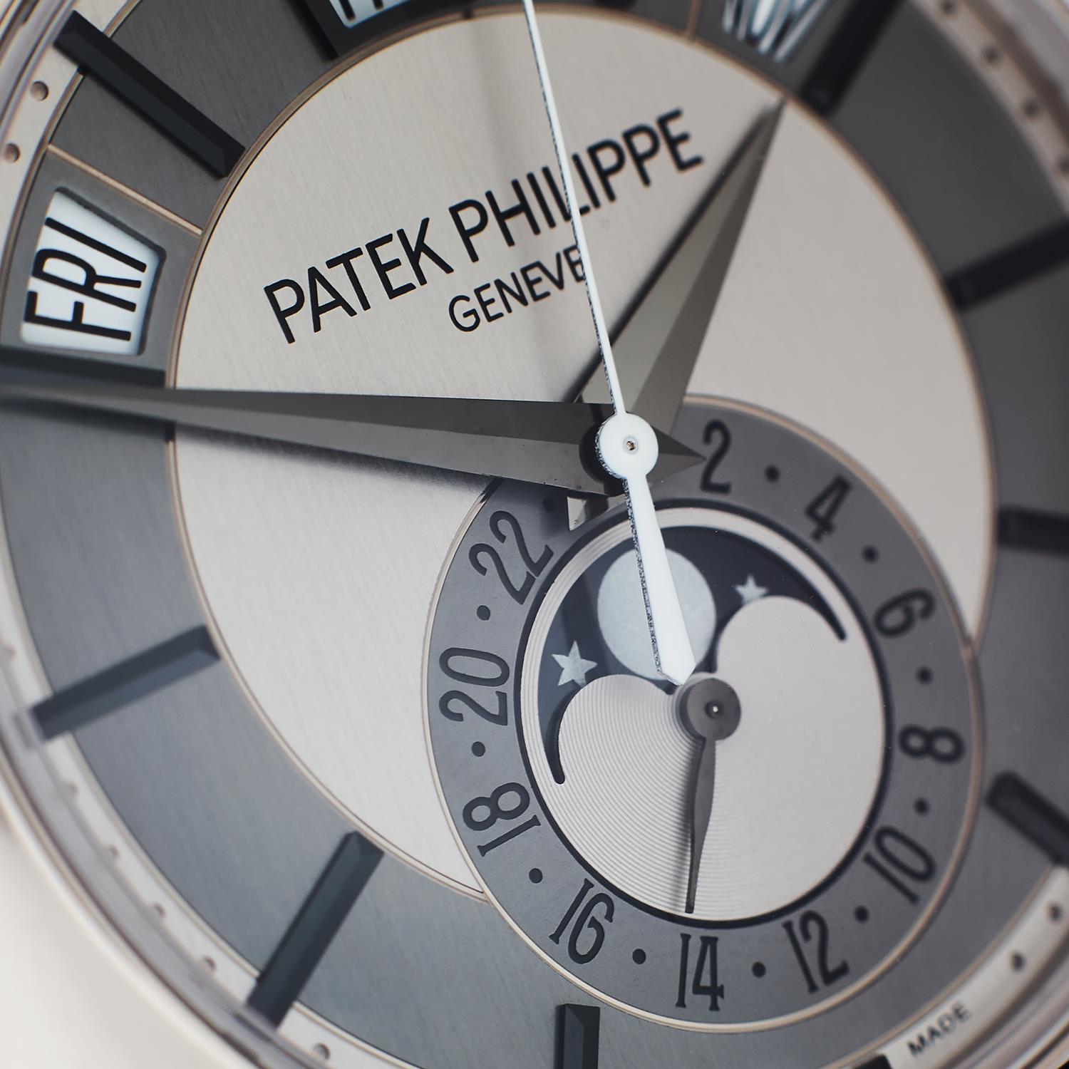 Patek Philippe Annual Calendar 5250G Thumbnail 5
