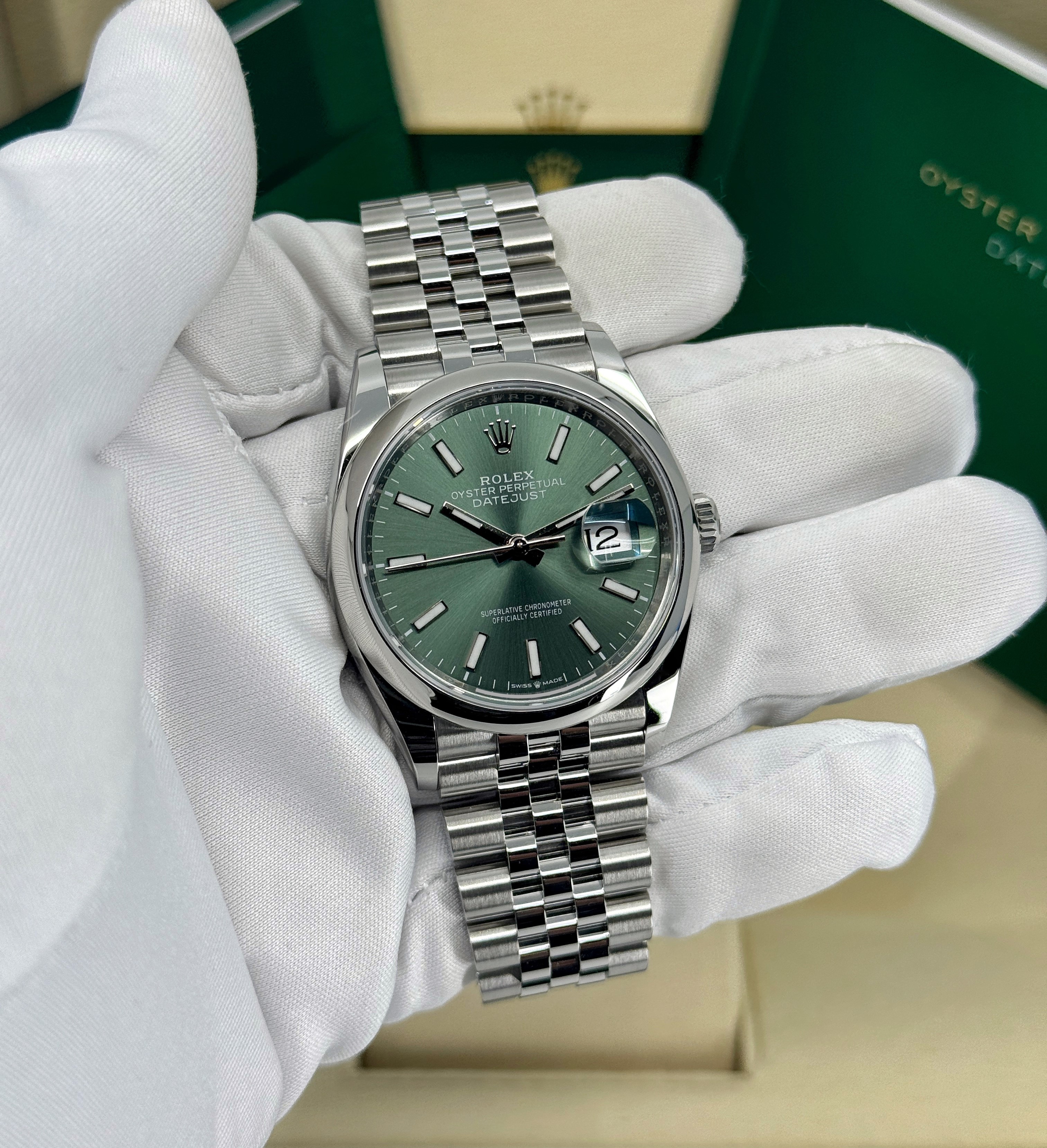 Rolex Datejust 126200 Thumbnail 6