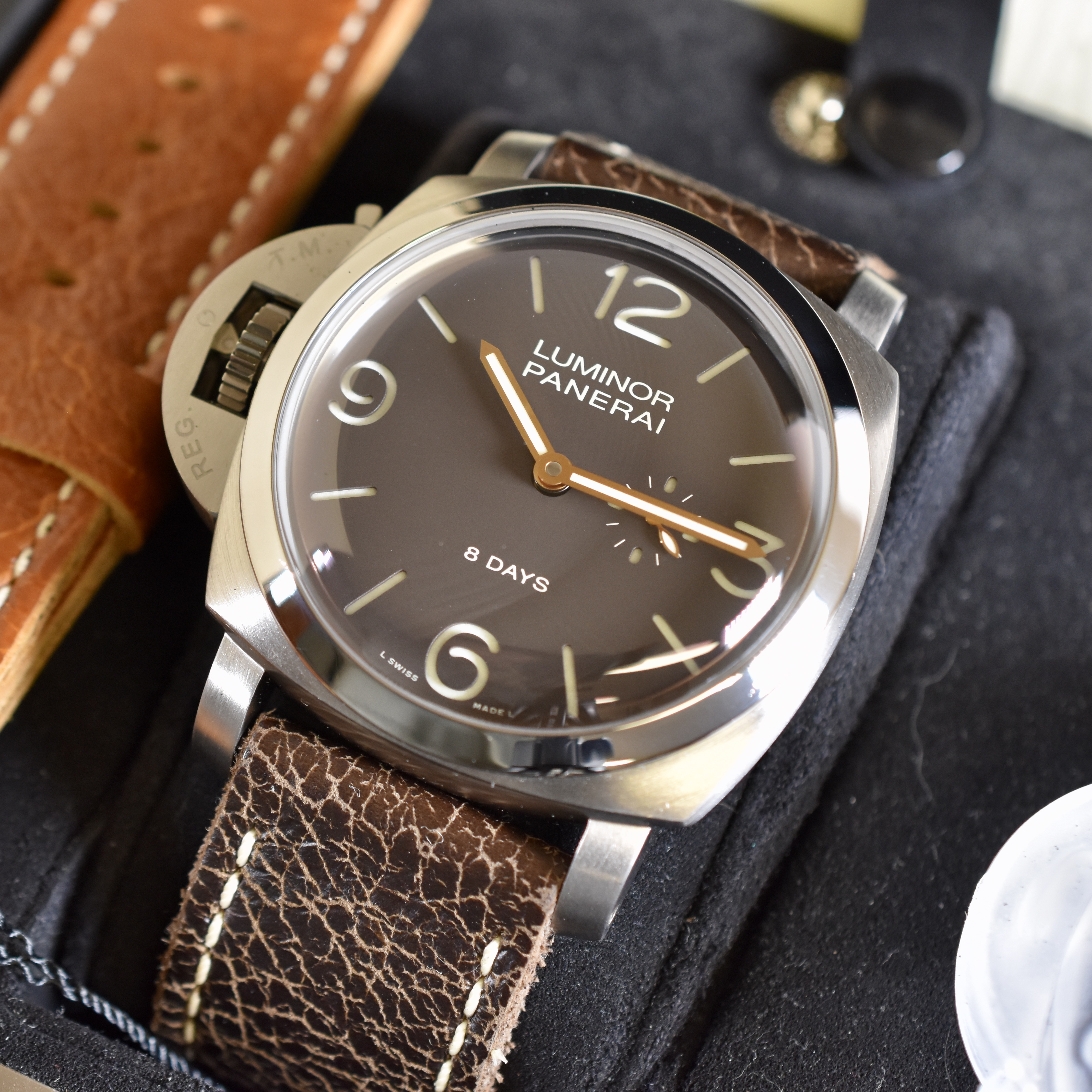Panerai Luminor 1950 PAM00368 Thumbnail 5