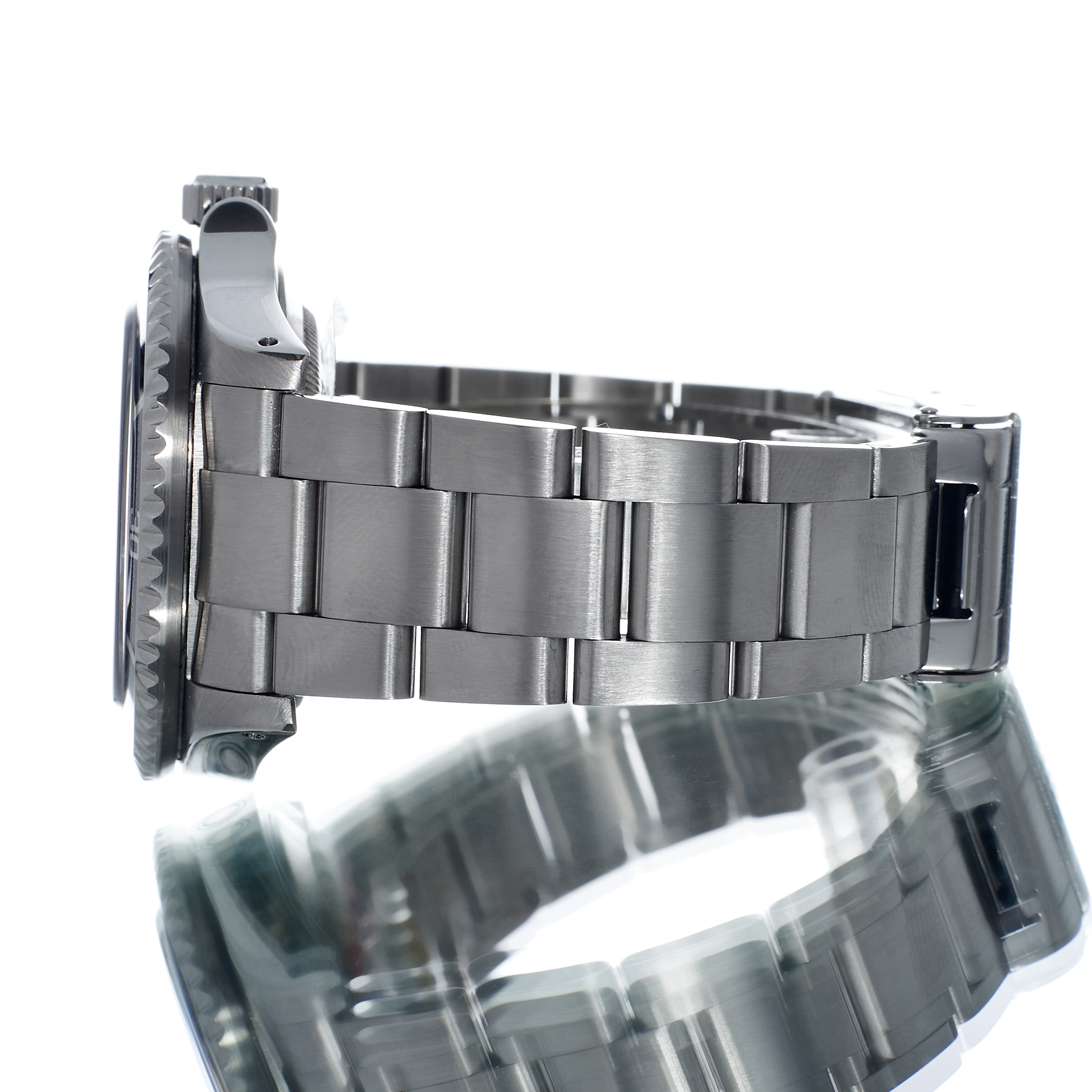 Rolex Sea-Dweller 16600 Thumbnail 2