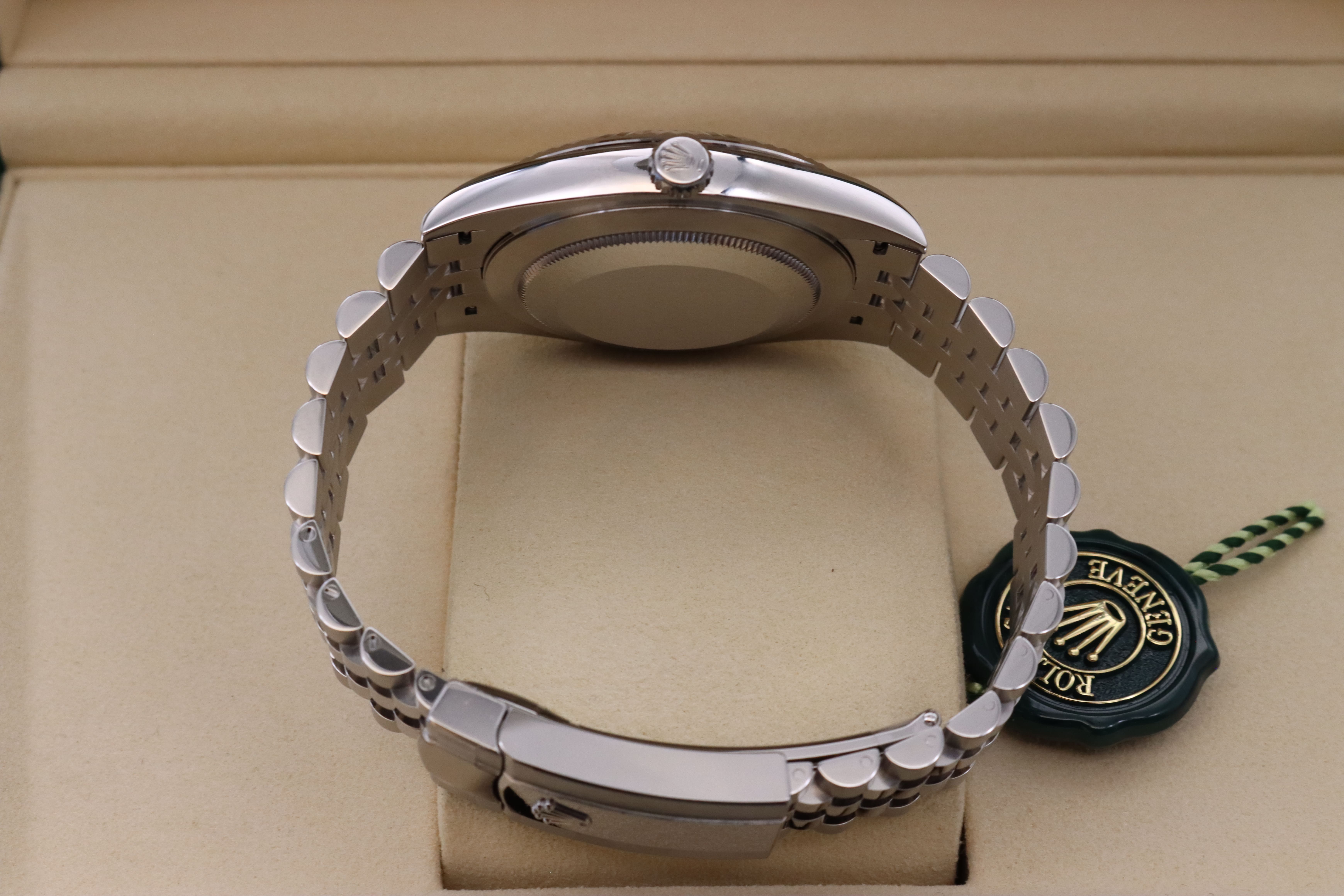 Rolex Datejust 41 126334 Thumbnail 3