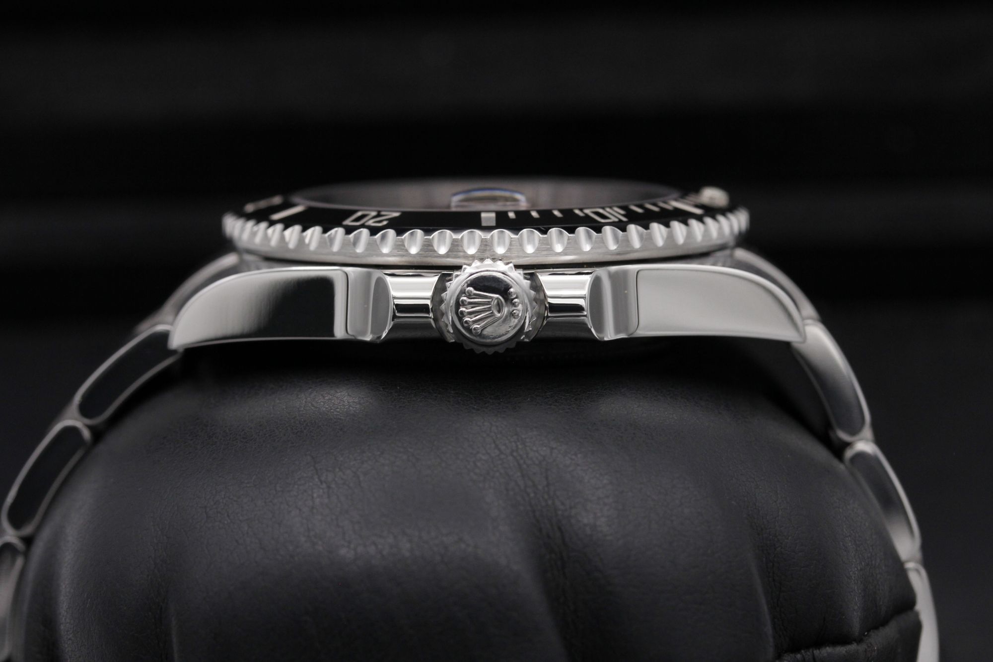 Rolex Submariner 116610 LN Thumbnail 3