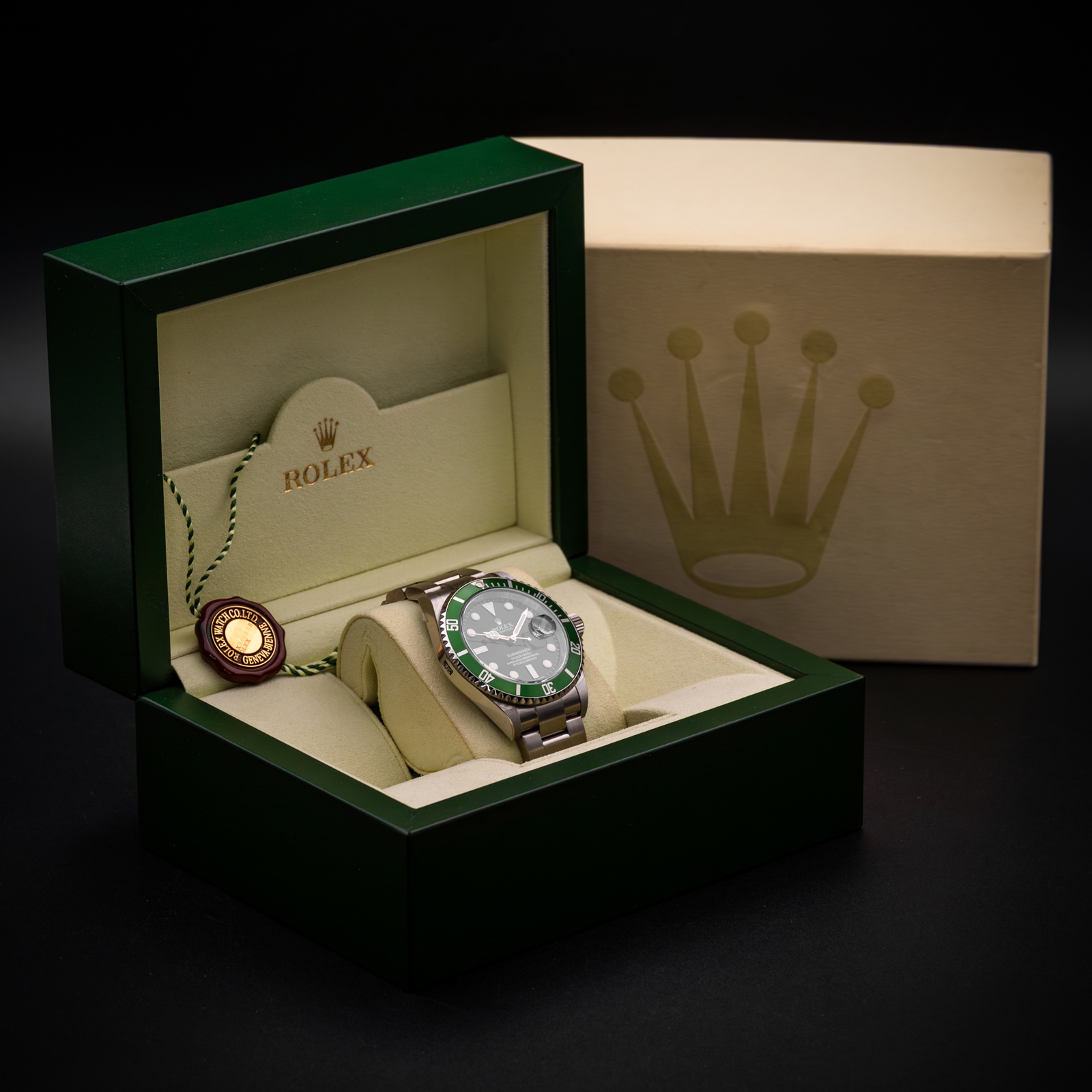 Rolex Submariner Hulk Thumbnail 7