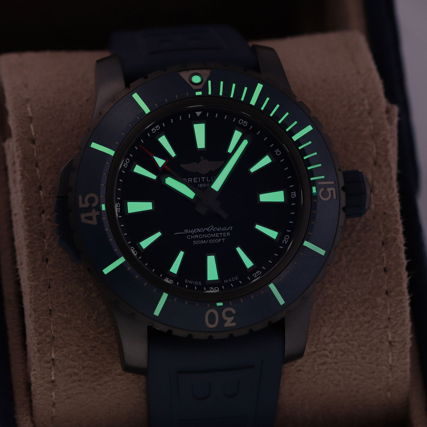 Breitling SuperOcean Automatic V17369 Thumbnail 6