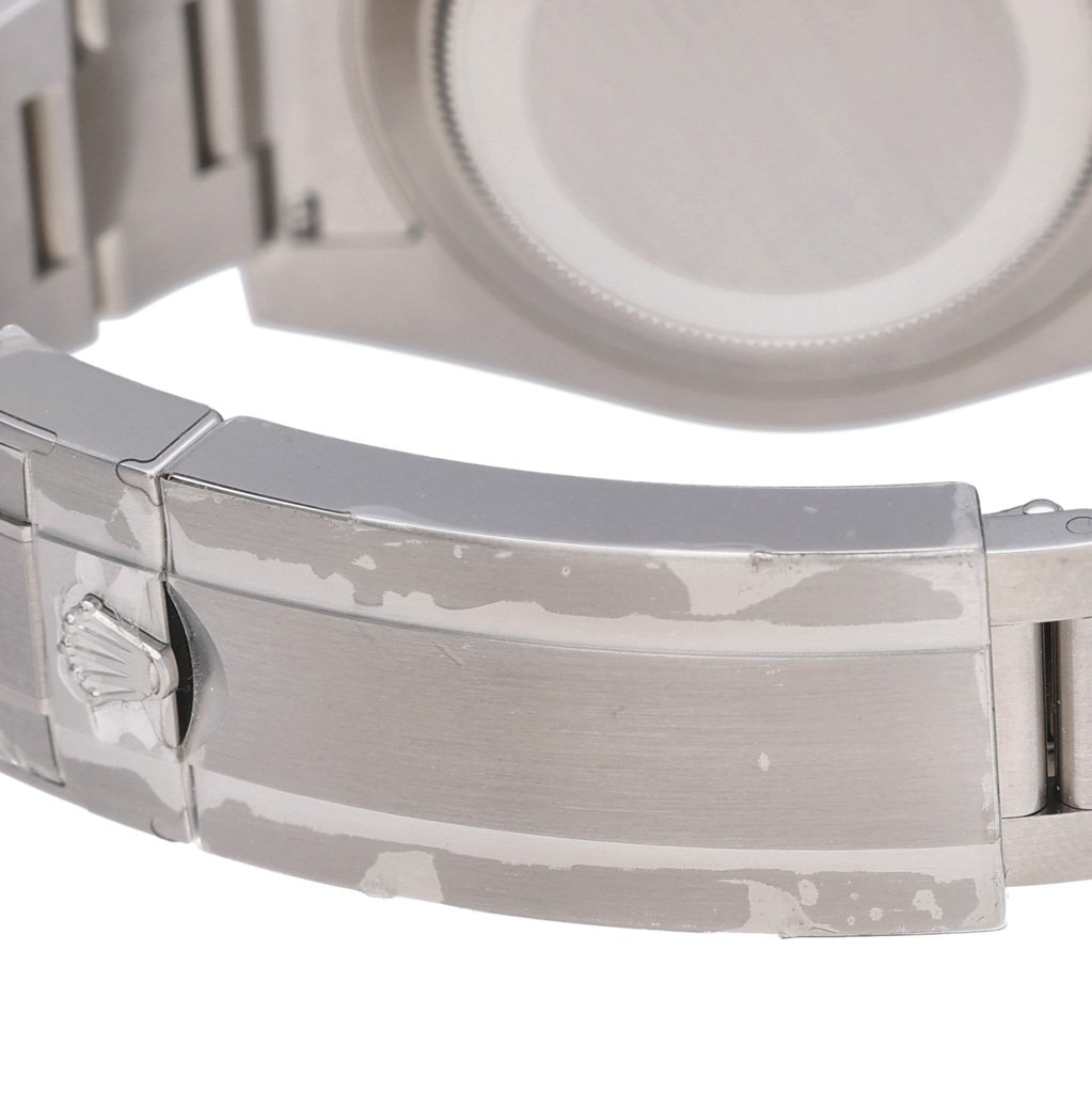 Rolex Submariner 116610 LN Thumbnail 3