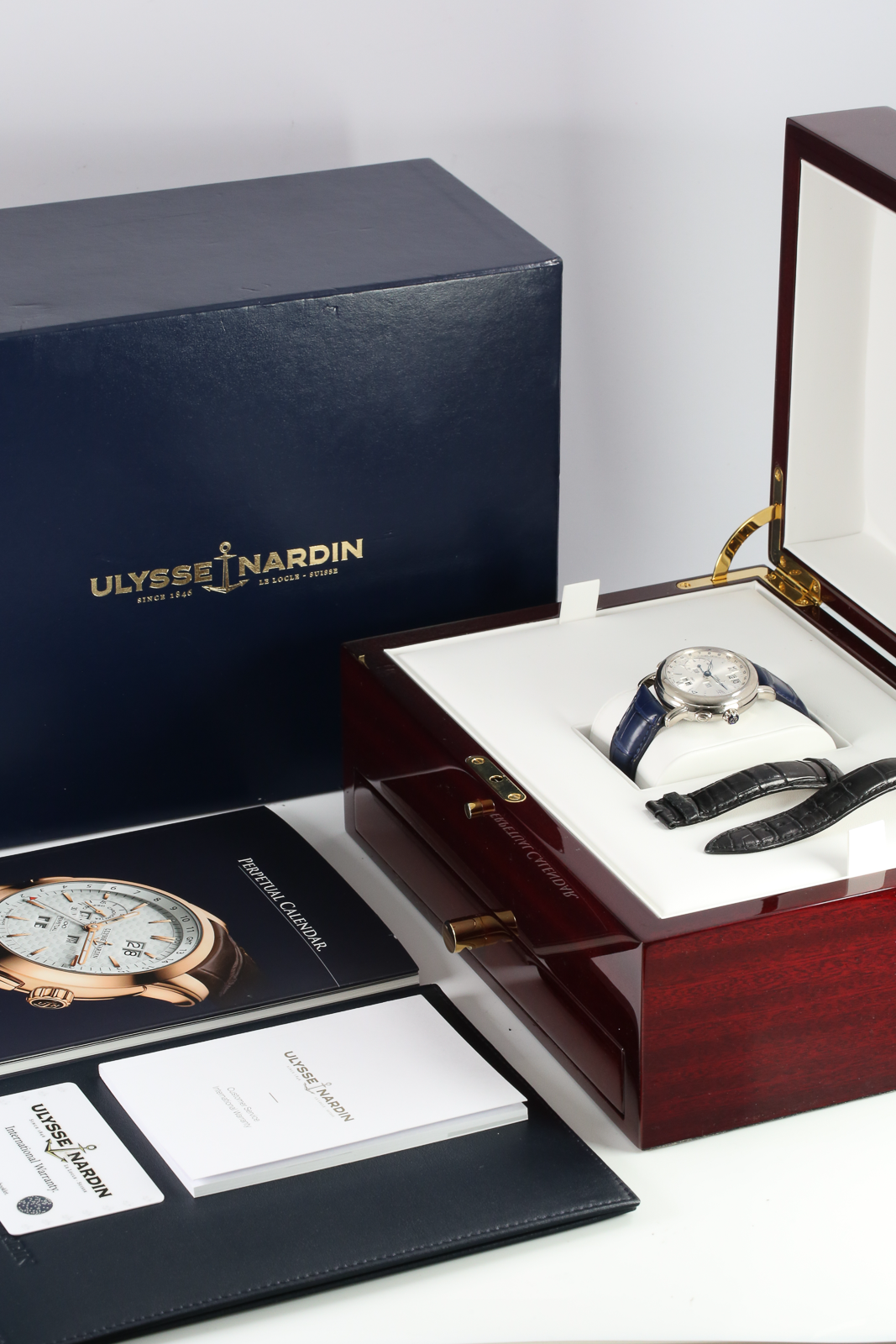 Ulysse Nardin GMT Perpetual 320-22 Thumbnail 7