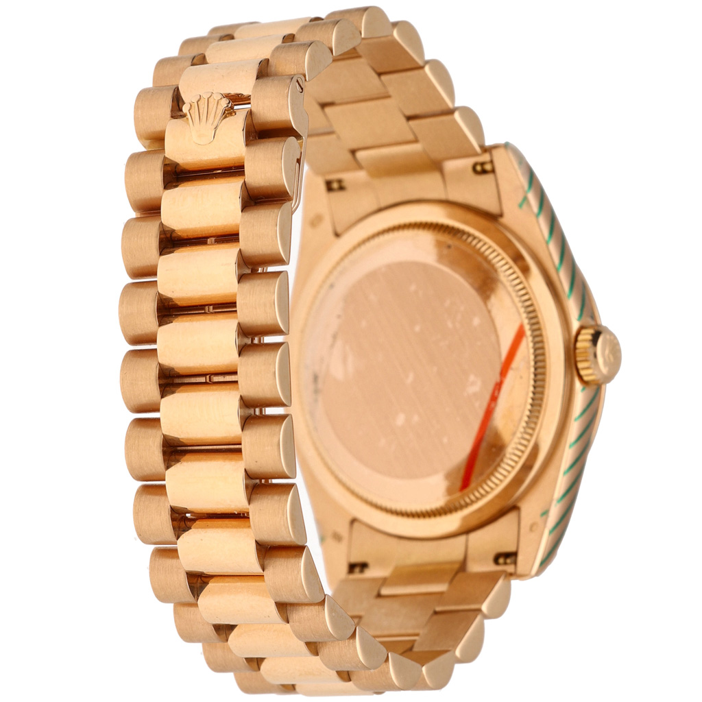 Rolex Day-Date 118235 Thumbnail 3