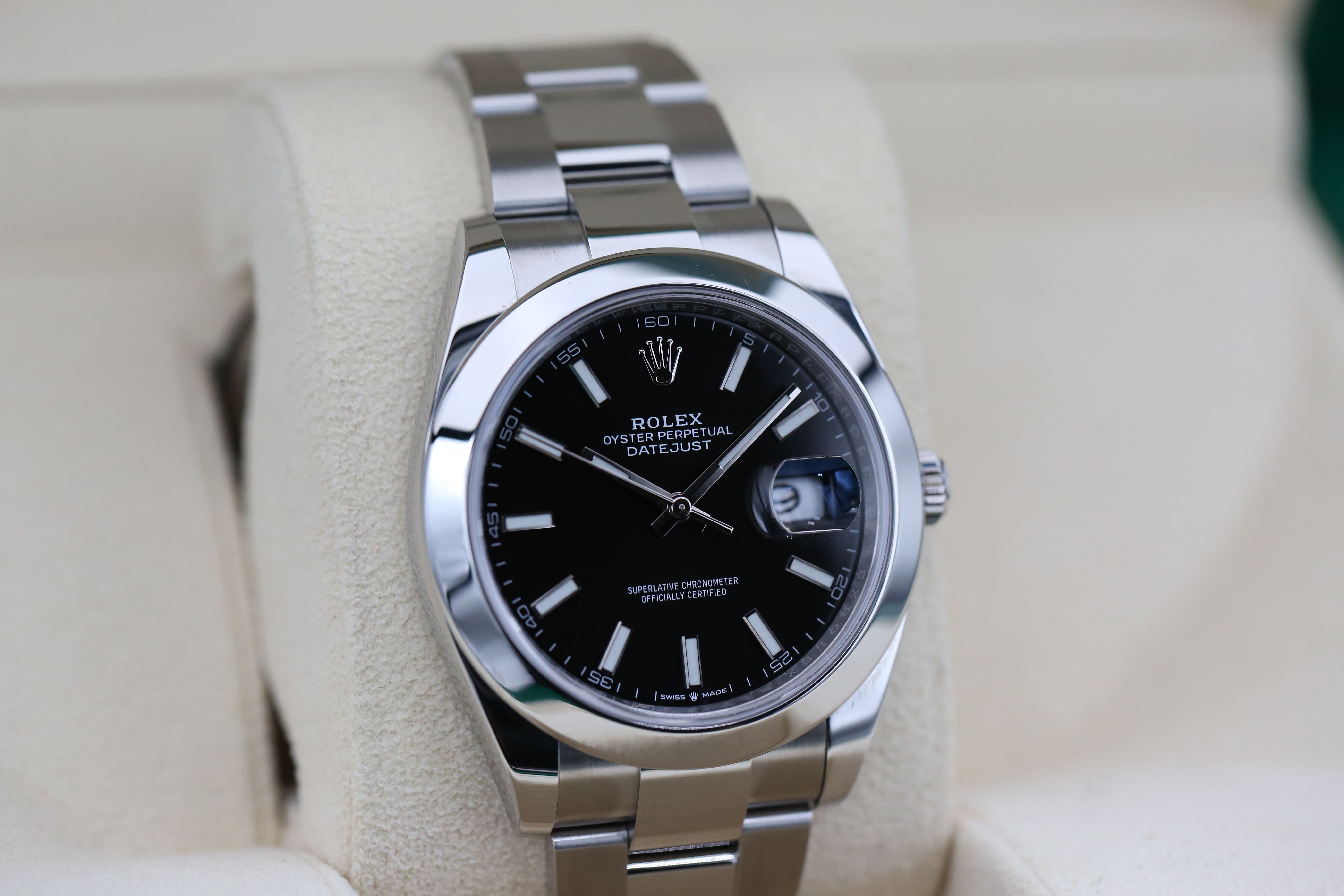Rolex Datejust 41 126300 Thumbnail 2