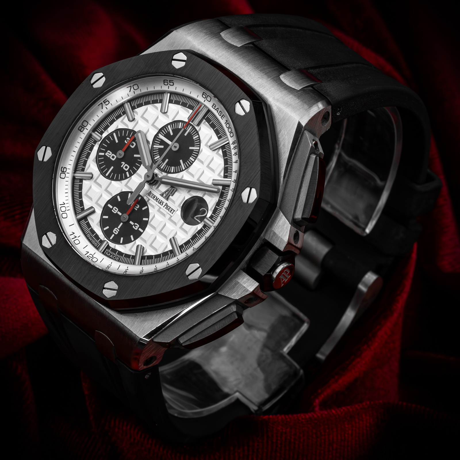 Audemars Piguet Royal Oak Offshore 26400SO.OO.A002CA.01 Thumbnail 2