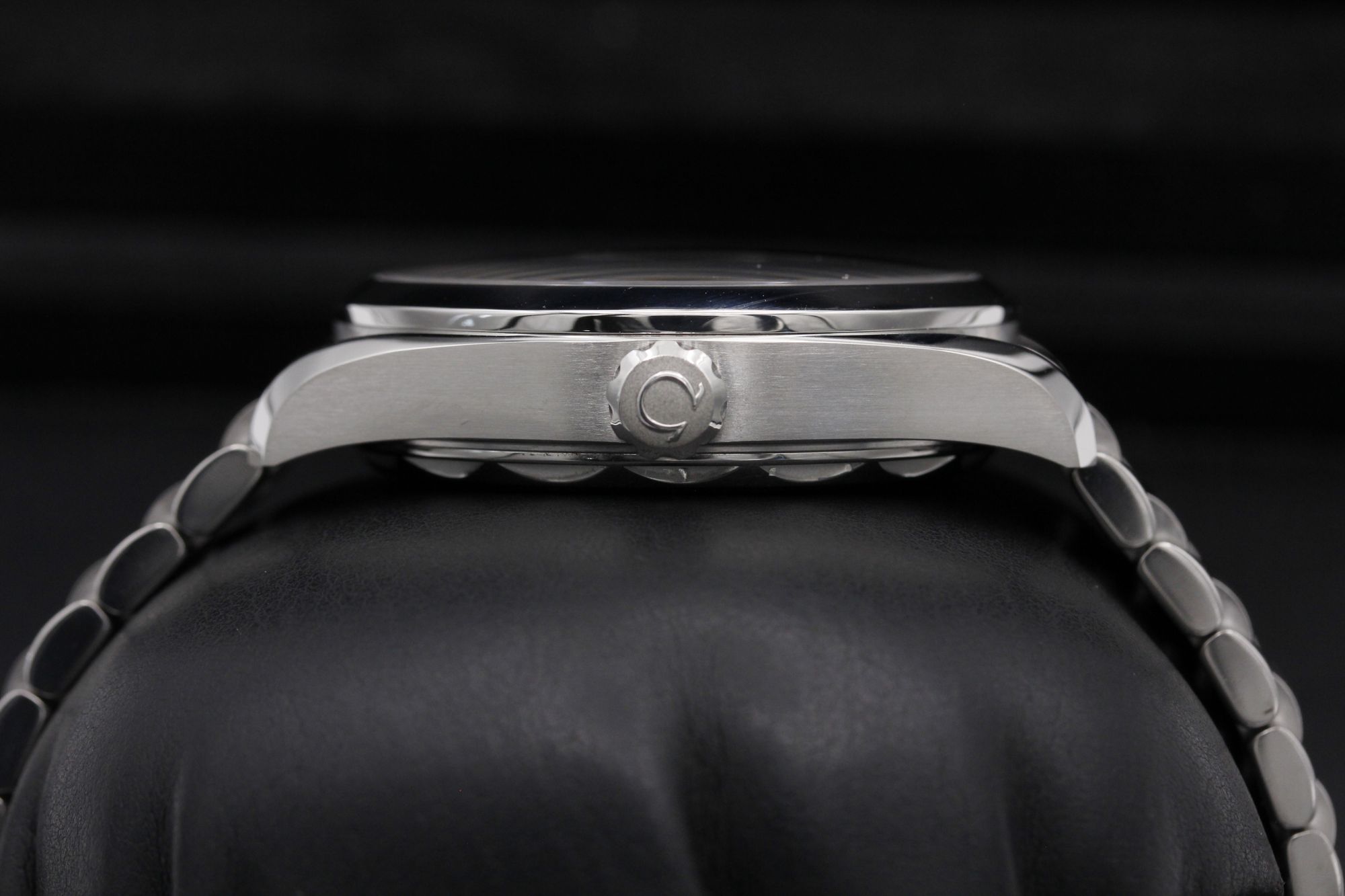 Omega Seamaster Railmaster 235.10.38.20.13.001 Thumbnail 3