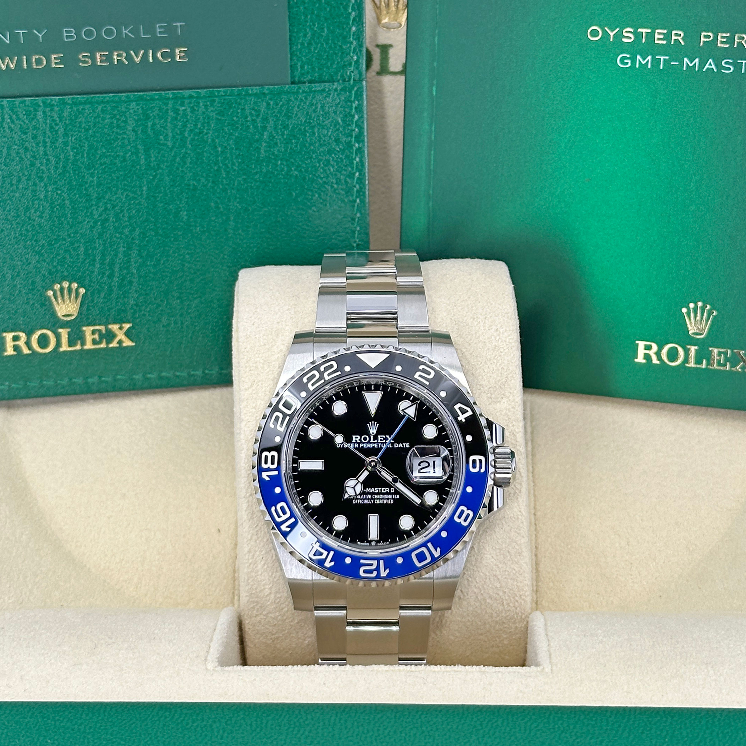Rolex GMT Master II 126710 BLNR Thumbnail 2