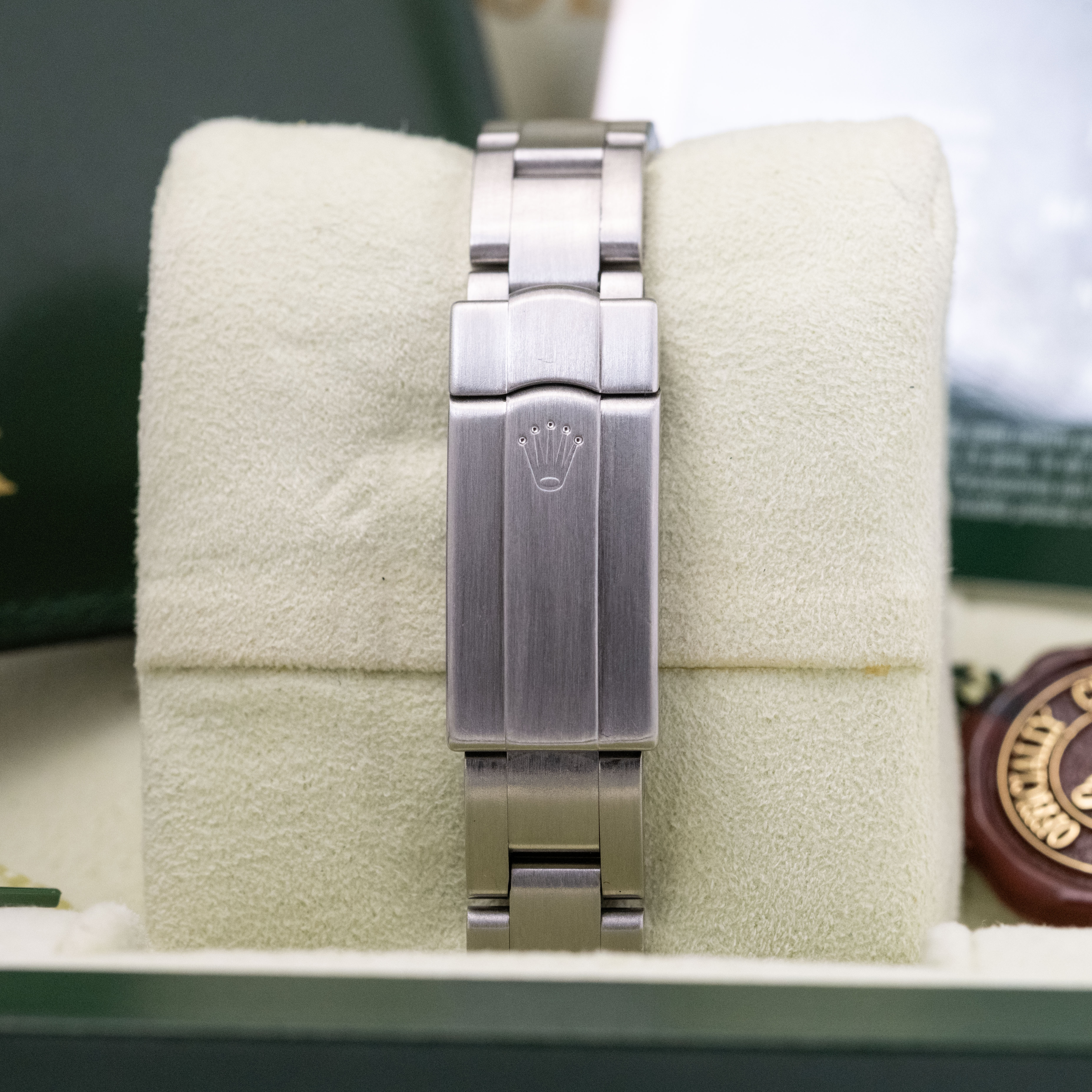Rolex Lady Oyster Perpetual 176200 Thumbnail 5