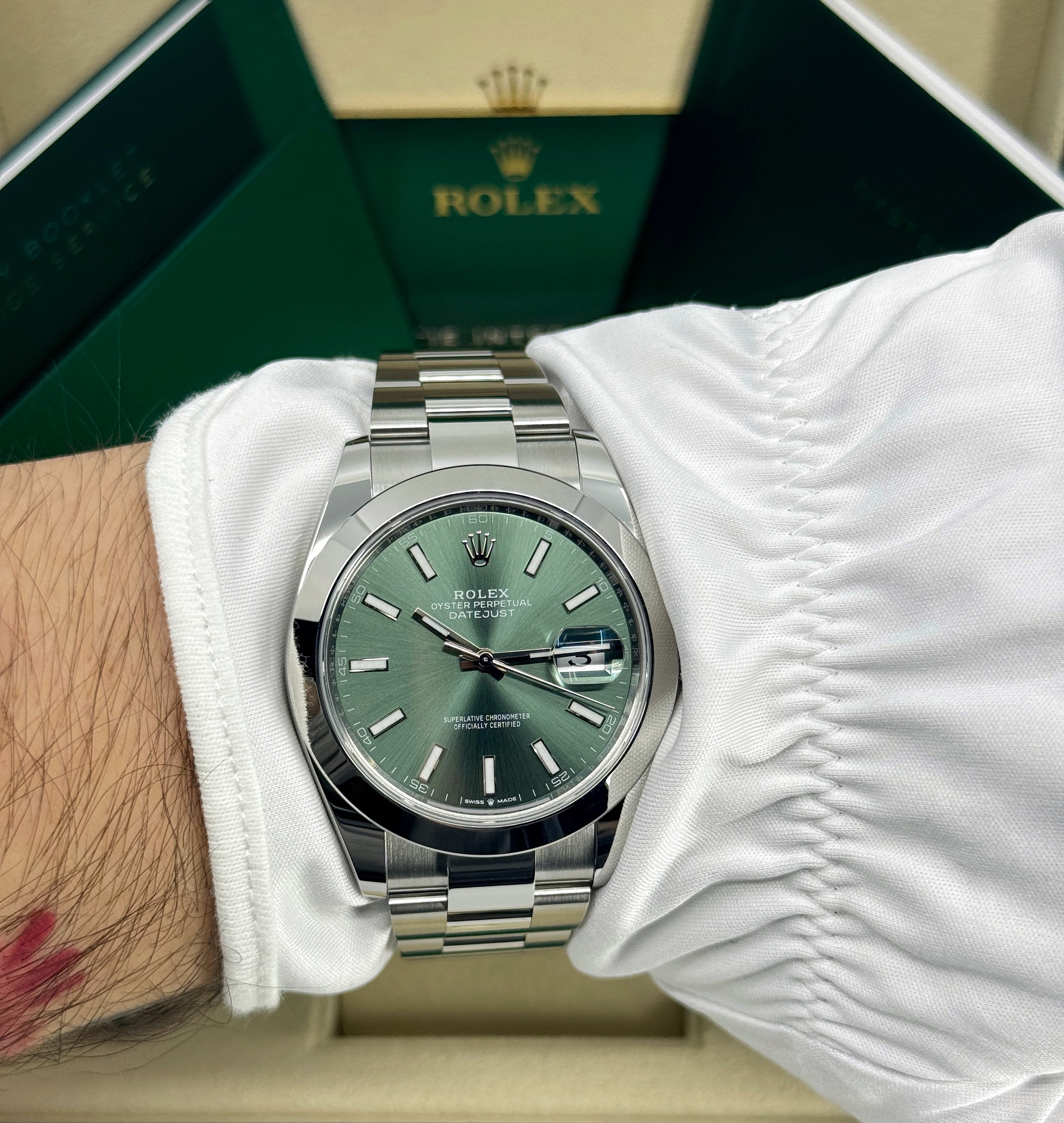 Rolex Datejust 41 126300 Thumbnail 5