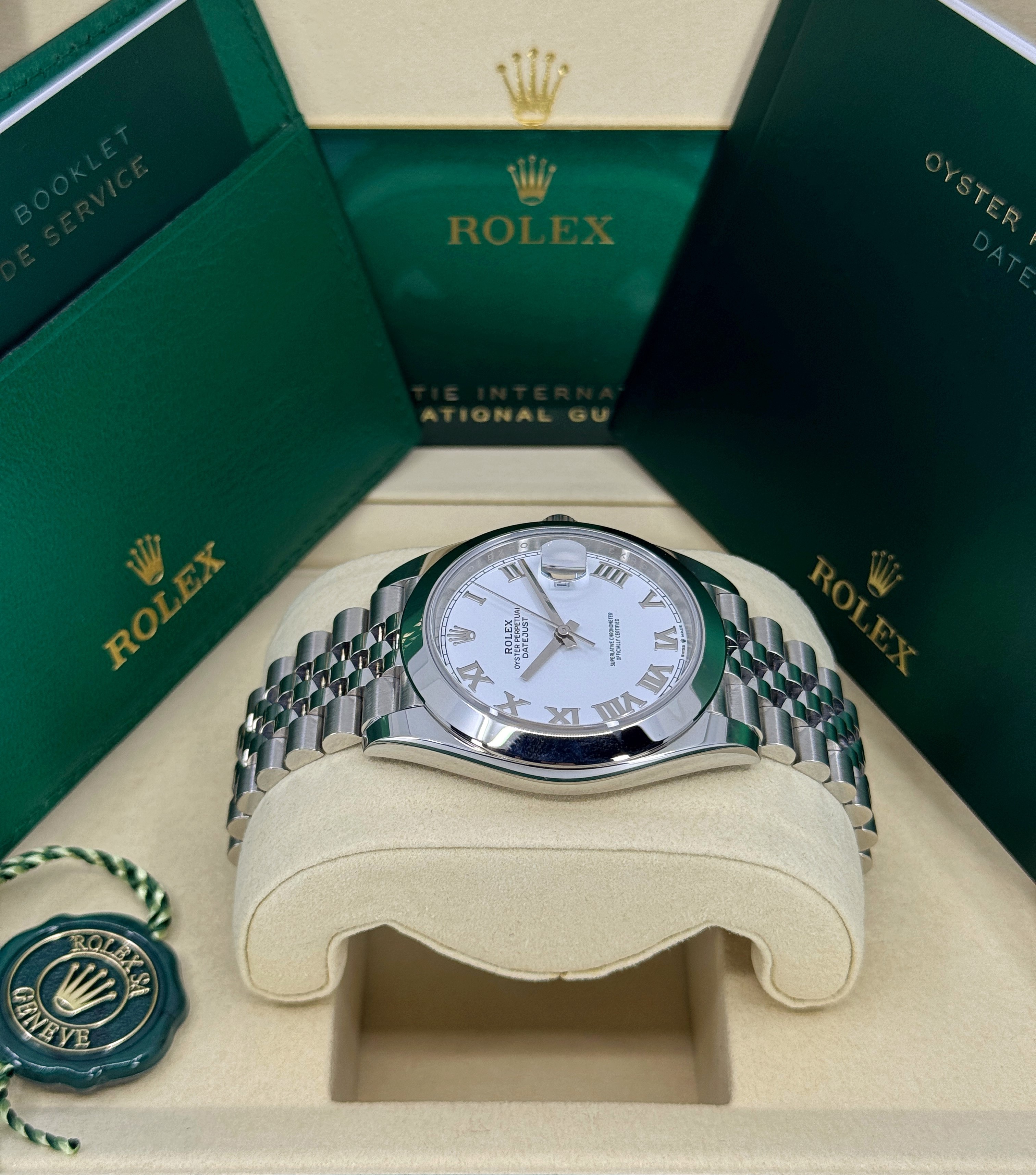 Rolex Datejust 41 126300 Thumbnail 2