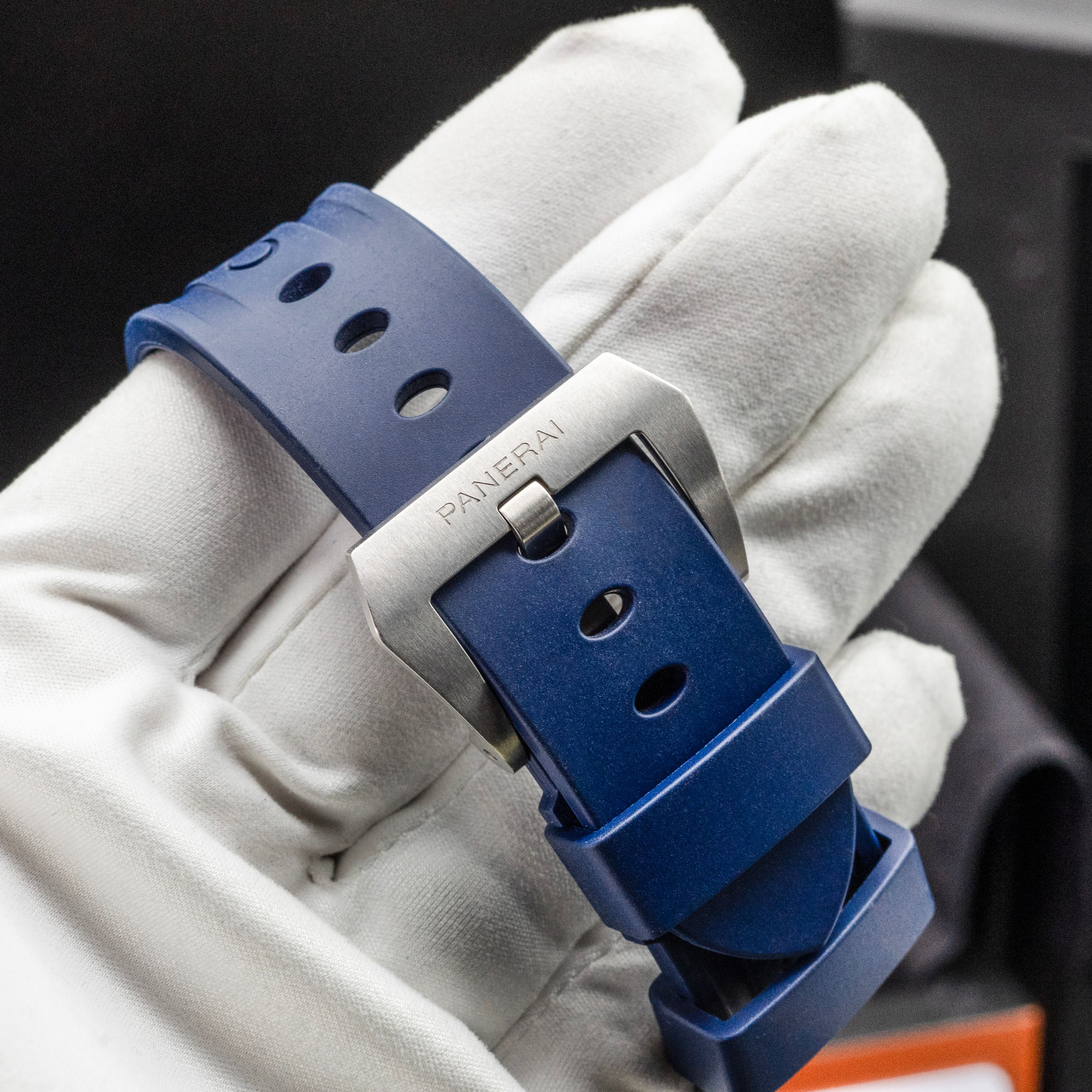 Panerai Luminor Blu Mare PAM01085 Thumbnail 3