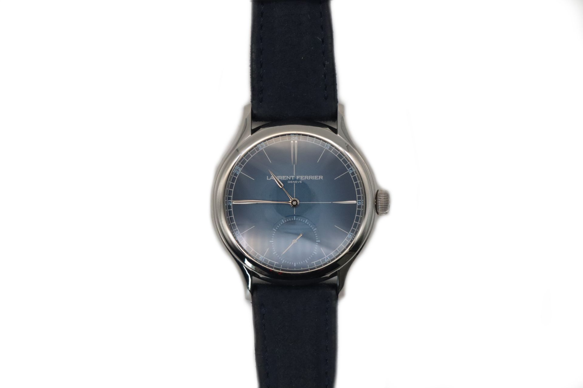 Laurent Ferrier Classic LCF036.TI.CG Thumbnail 1